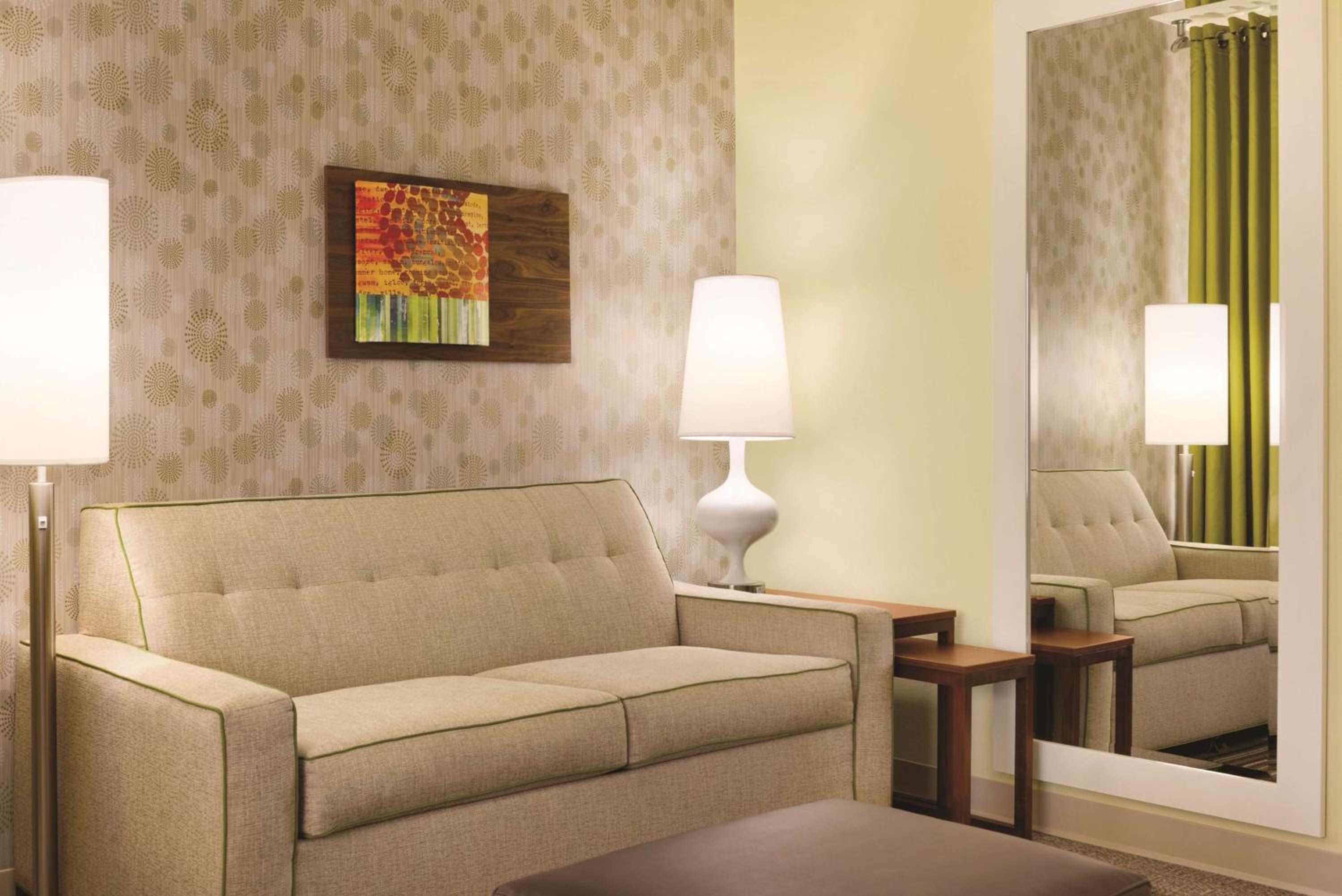 King Studio Suite - Non-Smoking - Photo 4
