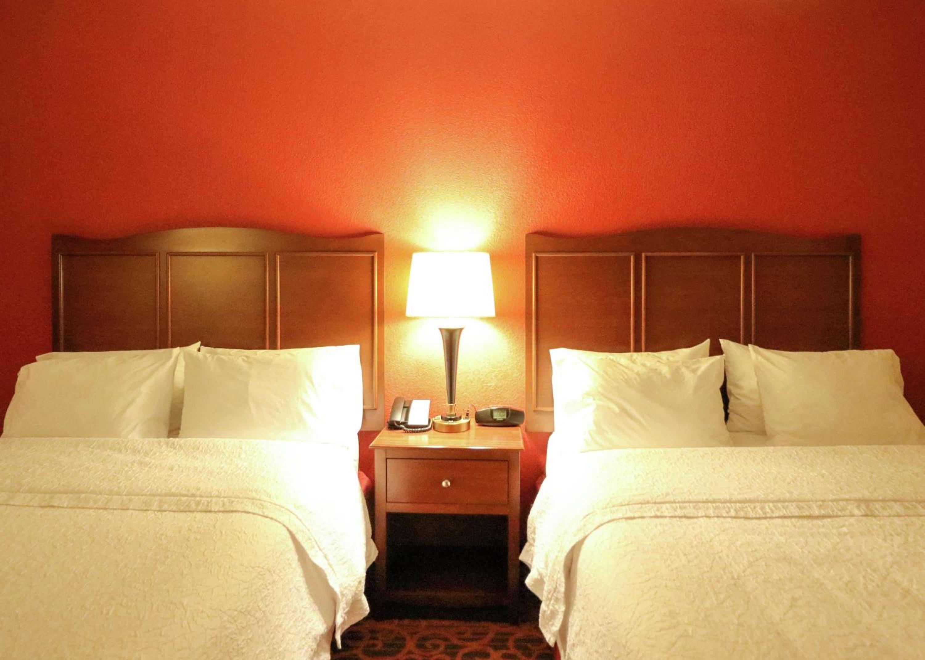 Room with Two Queen Beds - Non-Smoking - Photo 1