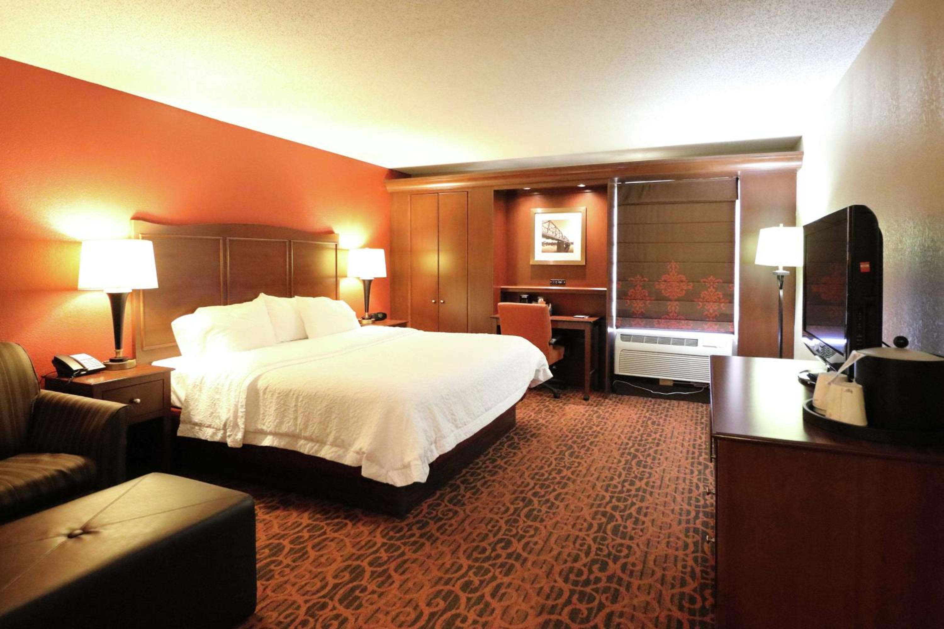 King Room with Spa Bath - Photo 1