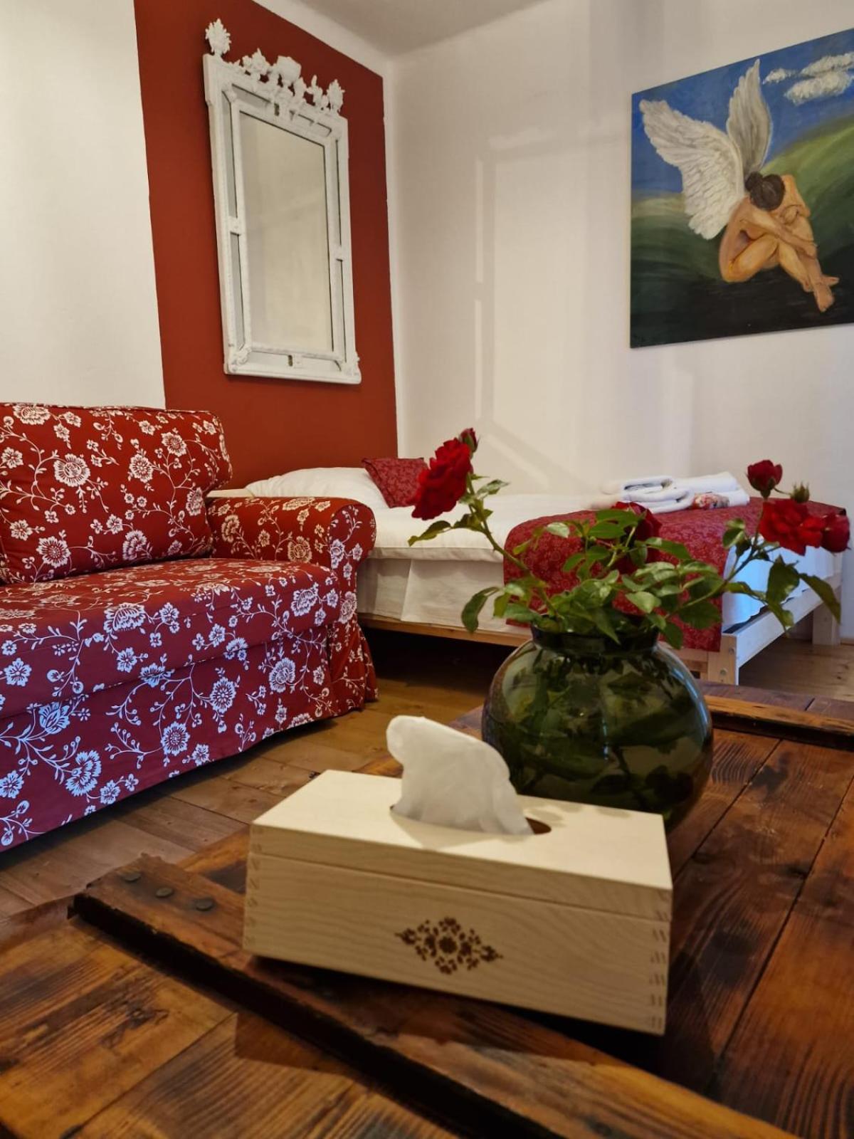 Family Room With Terrace photo 1