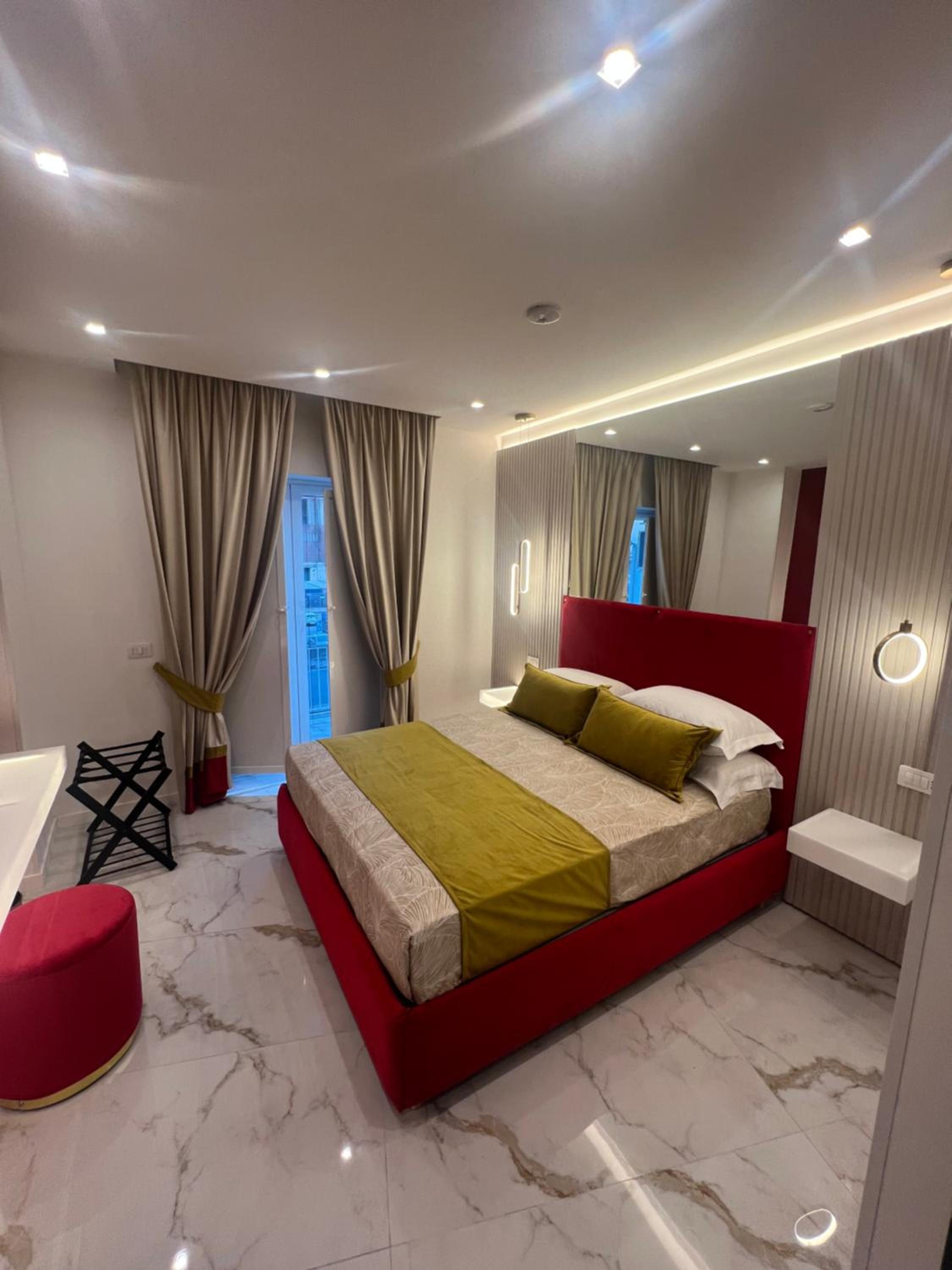 Queen Room with Balcony
