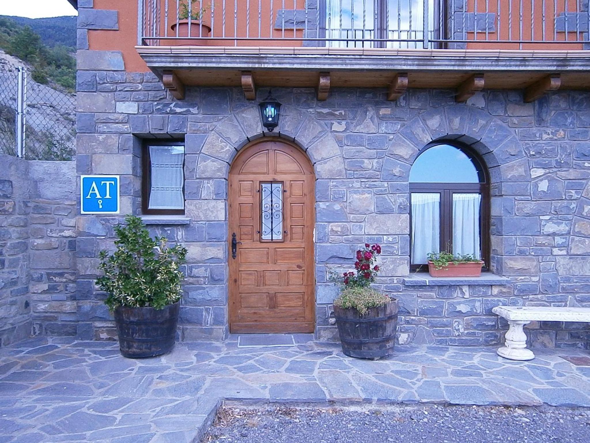 Apartment - Ground Floor photo 2