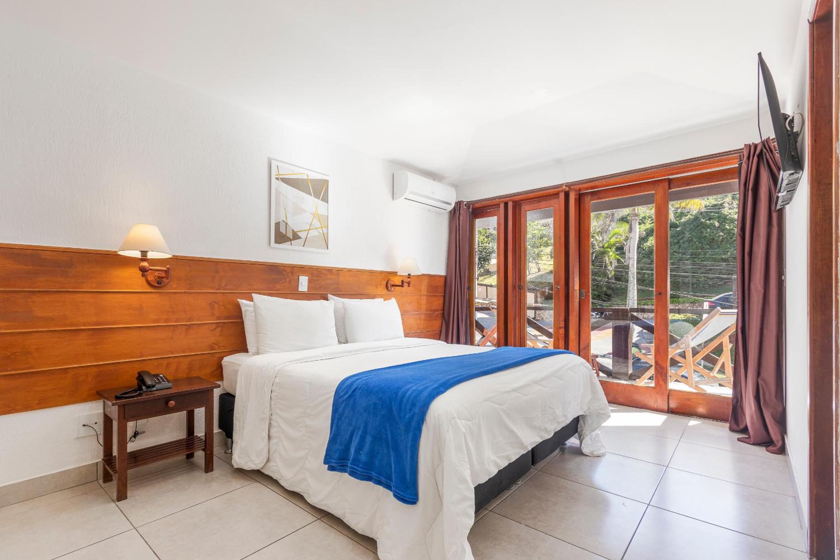 Standard Double Room - Photo 10