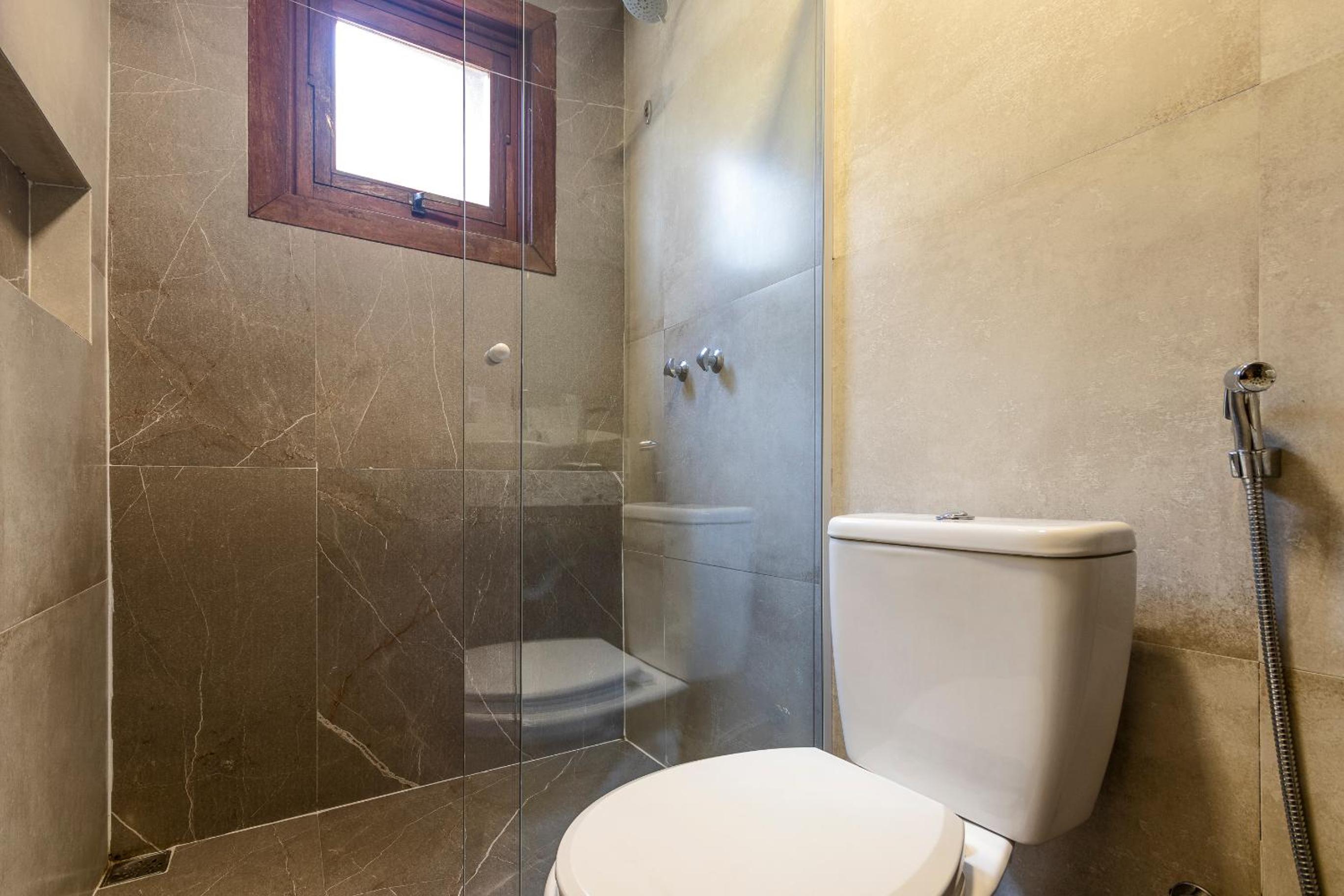 Quadruple Room - Photo 2