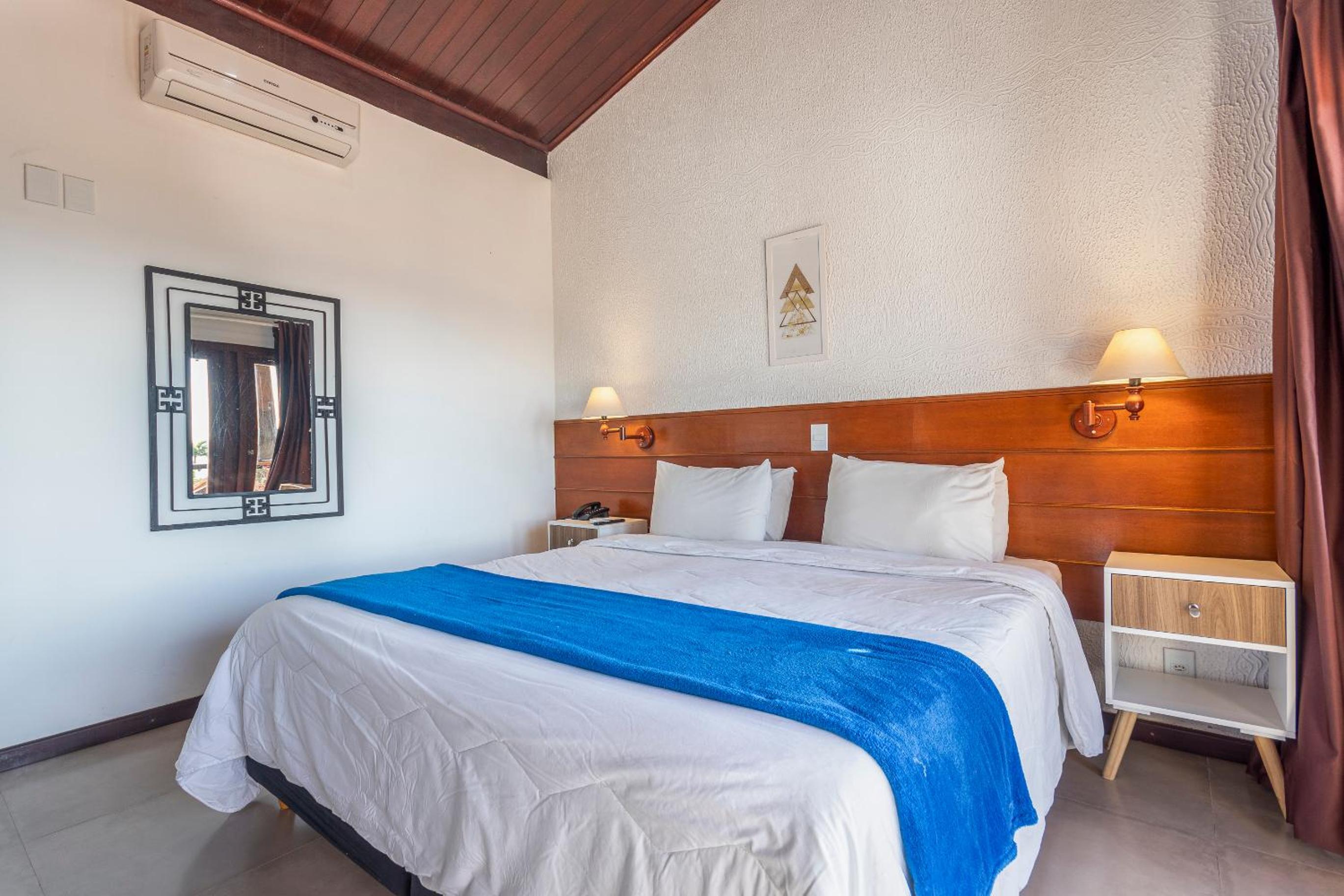 Standard Double Room - Photo 8