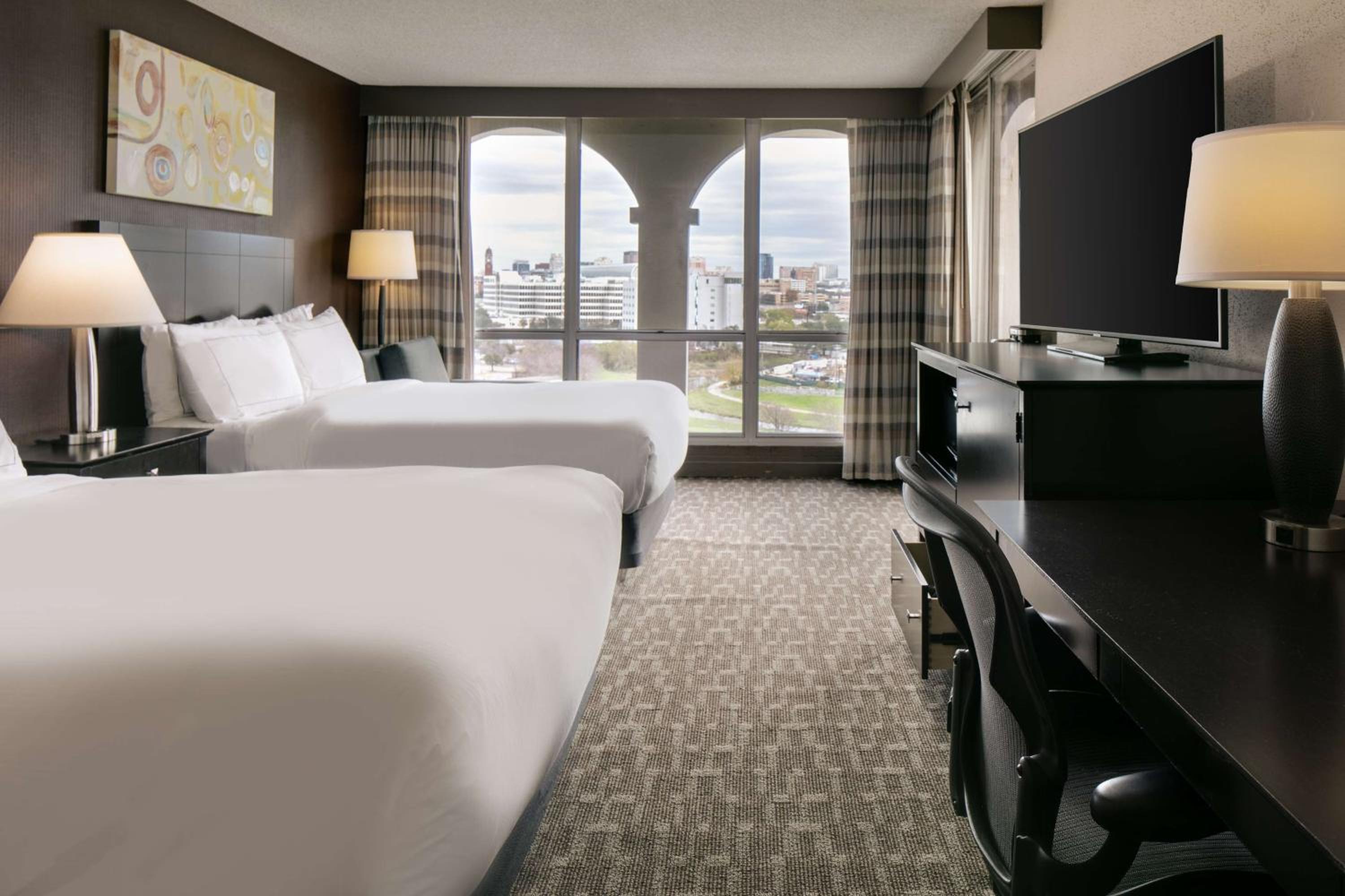 Double Room with Balcony - Non-Smoking  - Photo 6