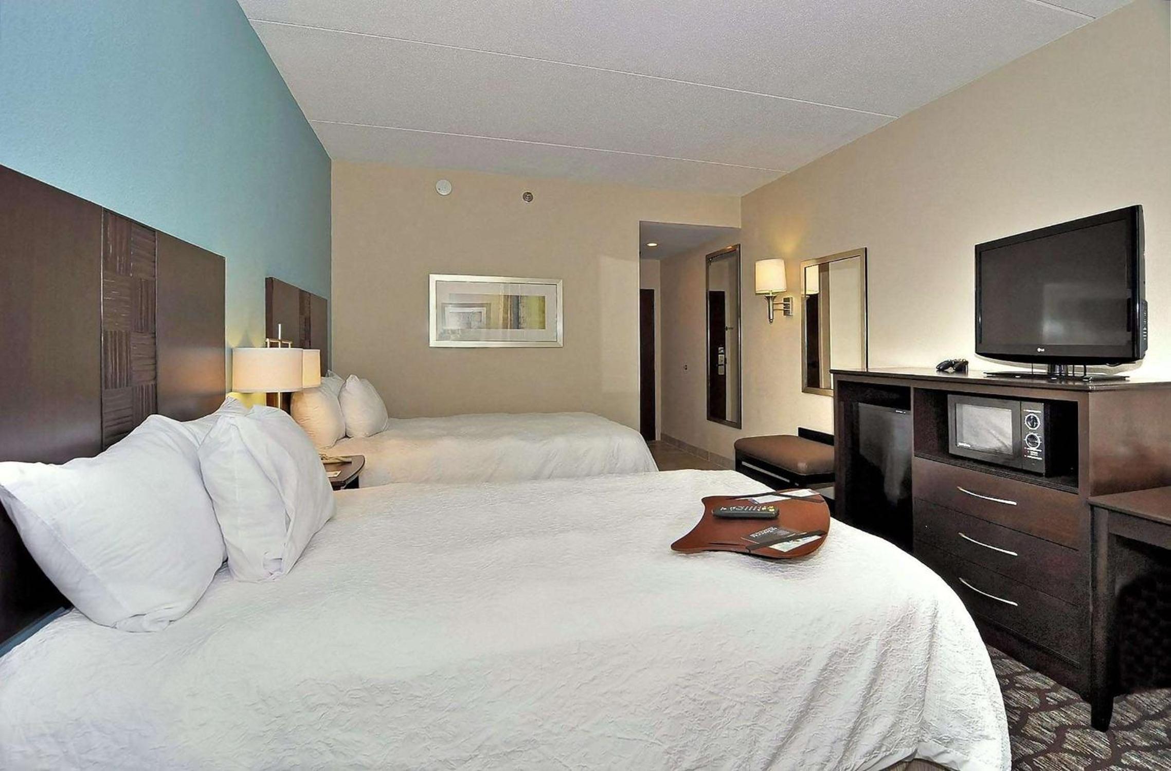 Double Room with Two Double Beds - Non-Smoking - Photo 1