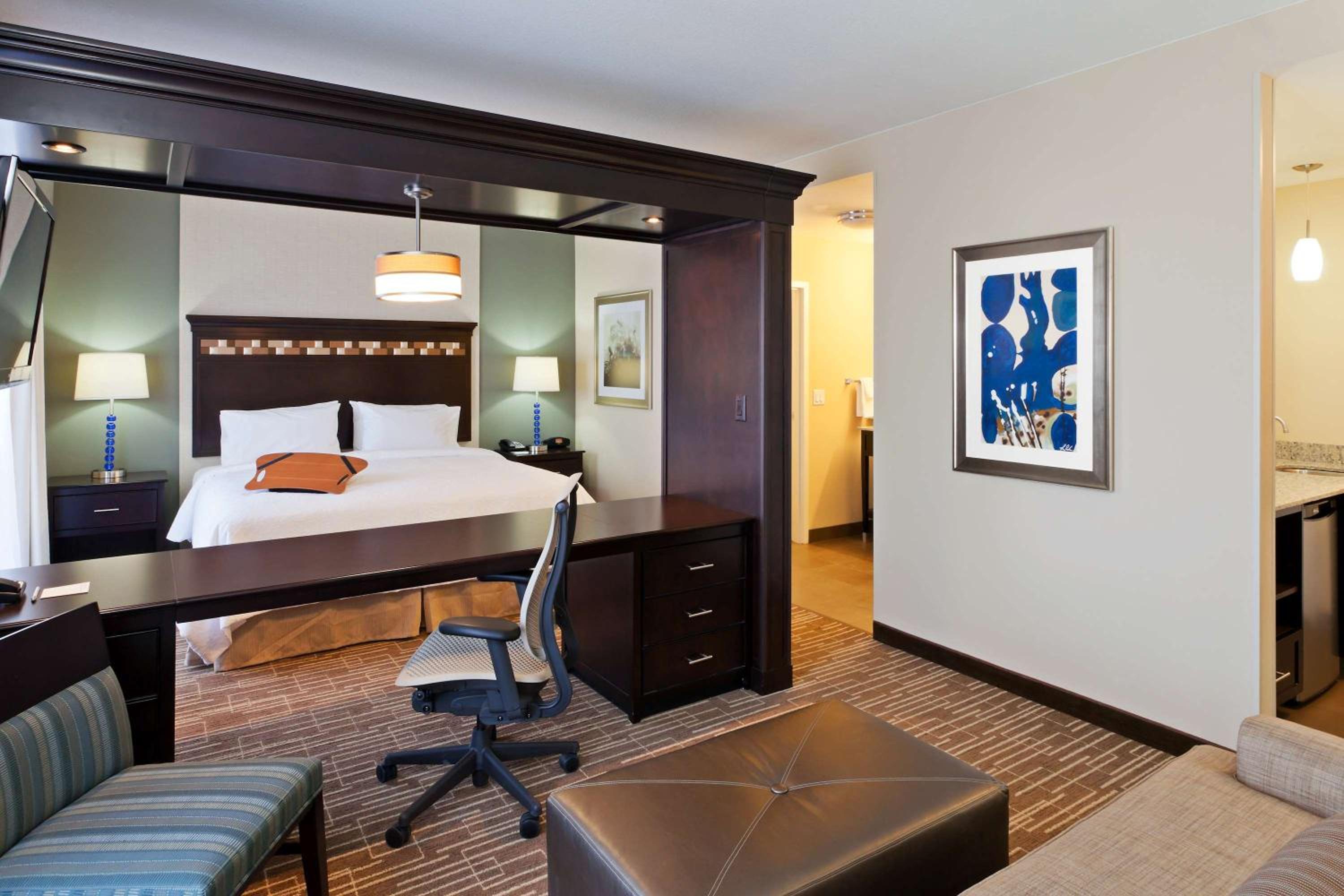 King Studio Suite - Non-Smoking - Photo 1