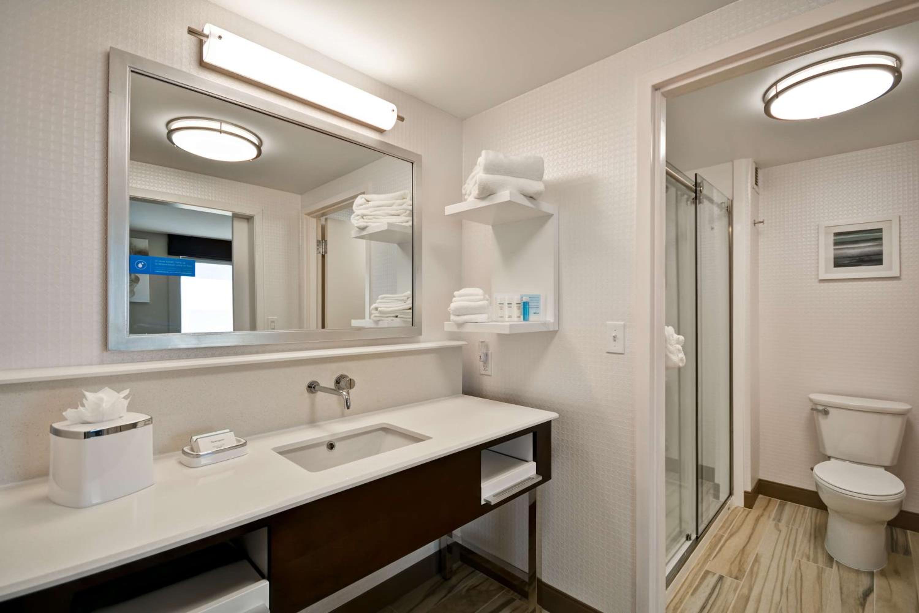King Studio Suite - Non Smoking - Photo 3