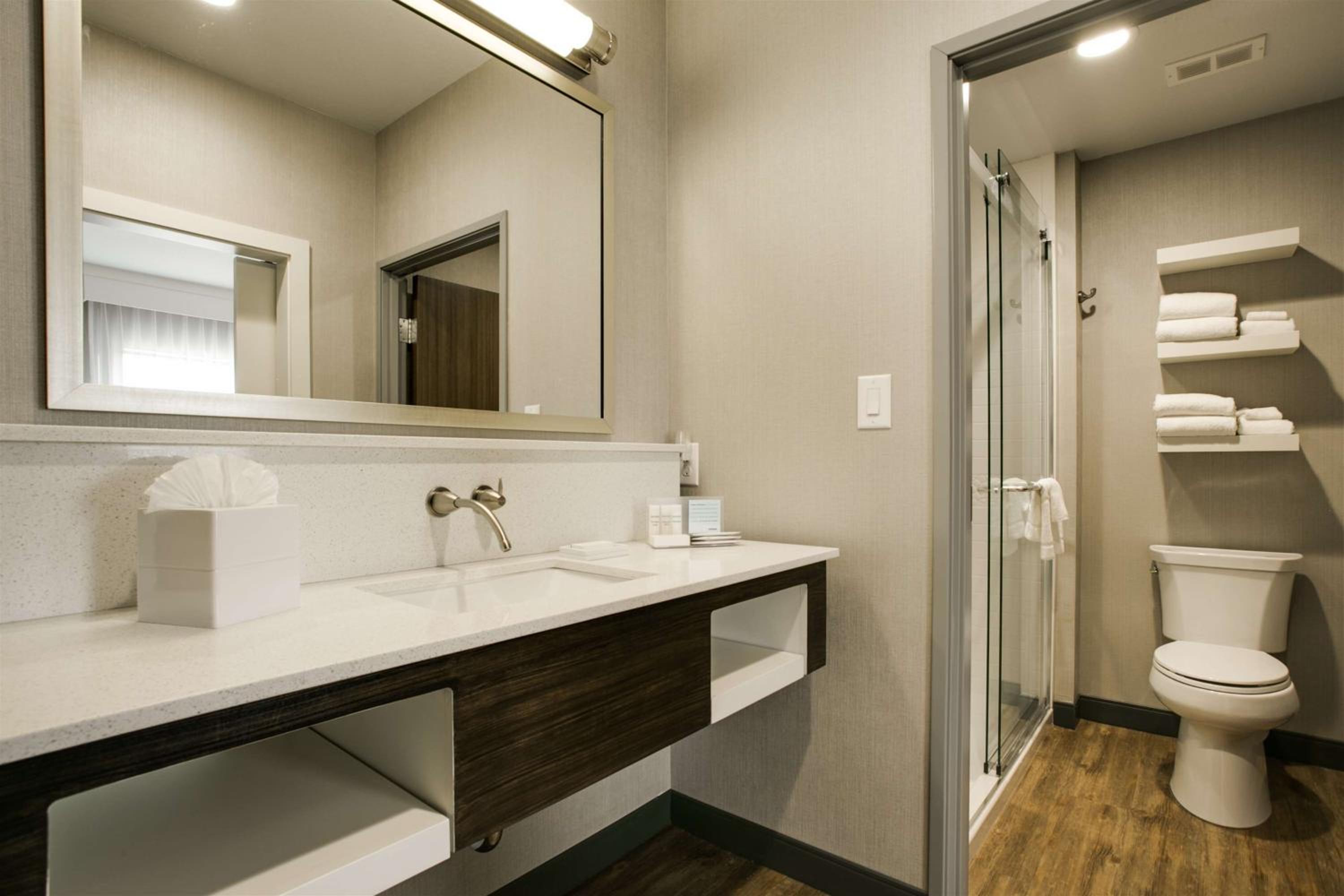 King Studio Suite - Non Smoking photo 3