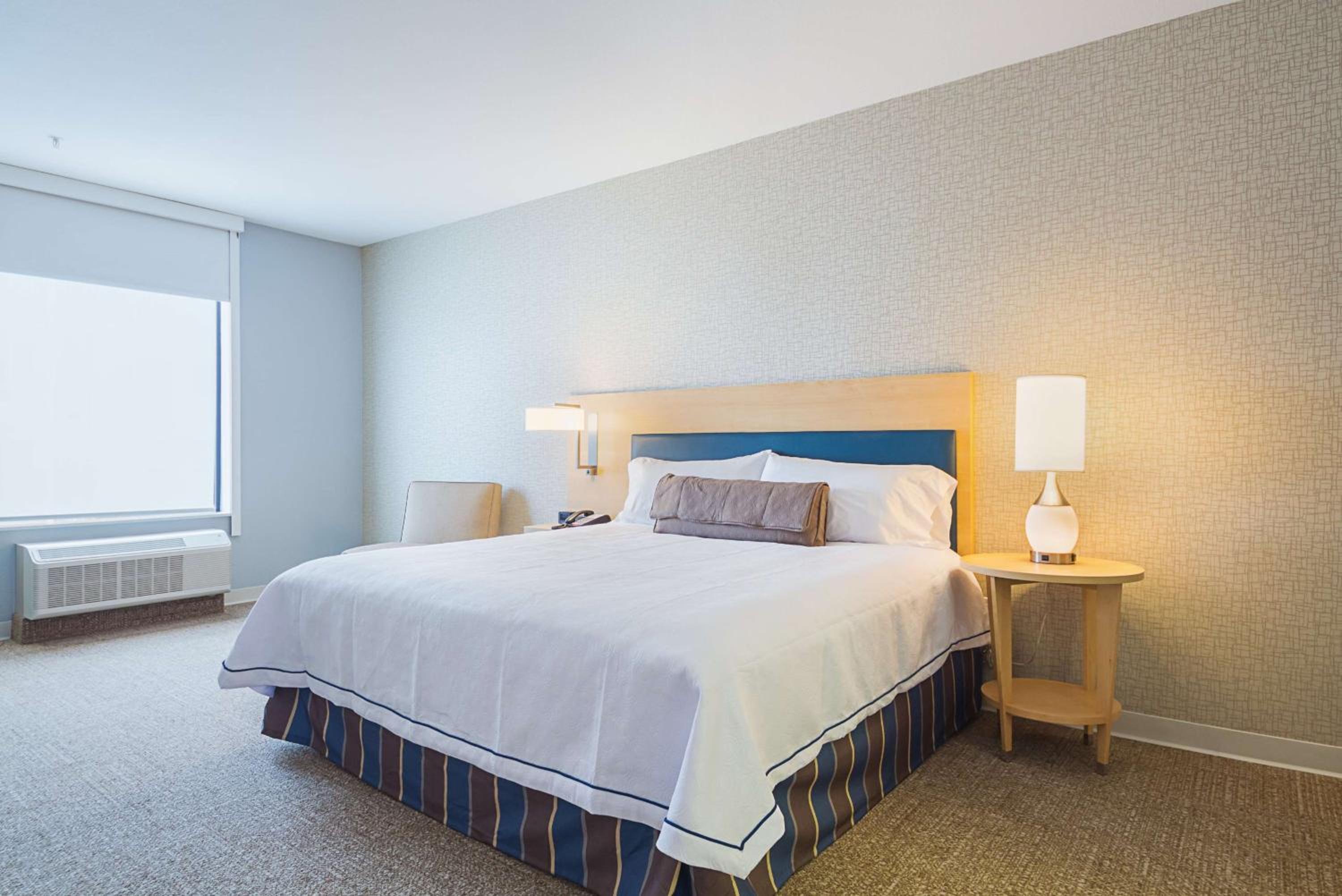 Home2 Suites By Hilton Dallas Grand Prairie