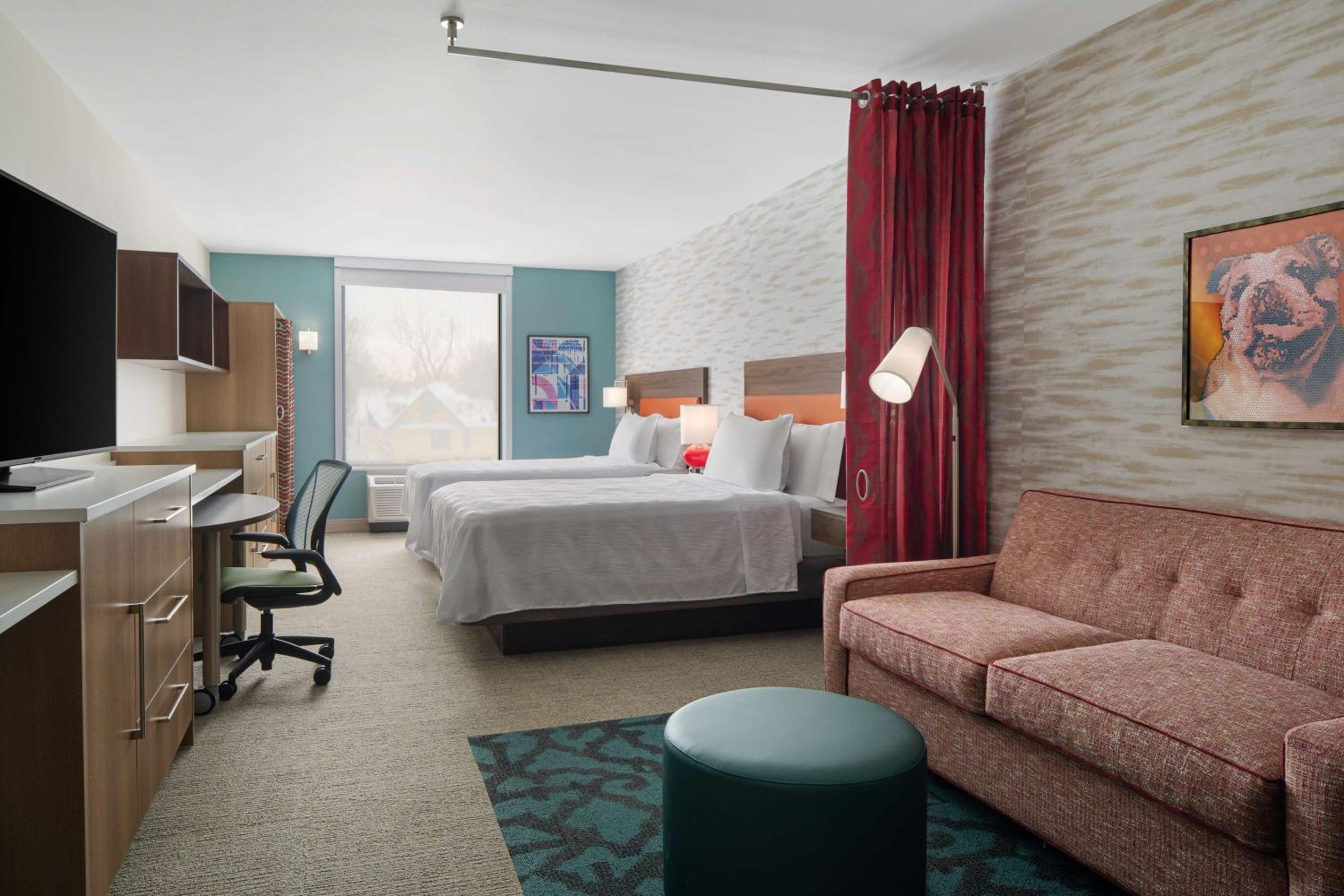 Queen Studio with Two Queen Beds - Non-Smoking - Photo 4