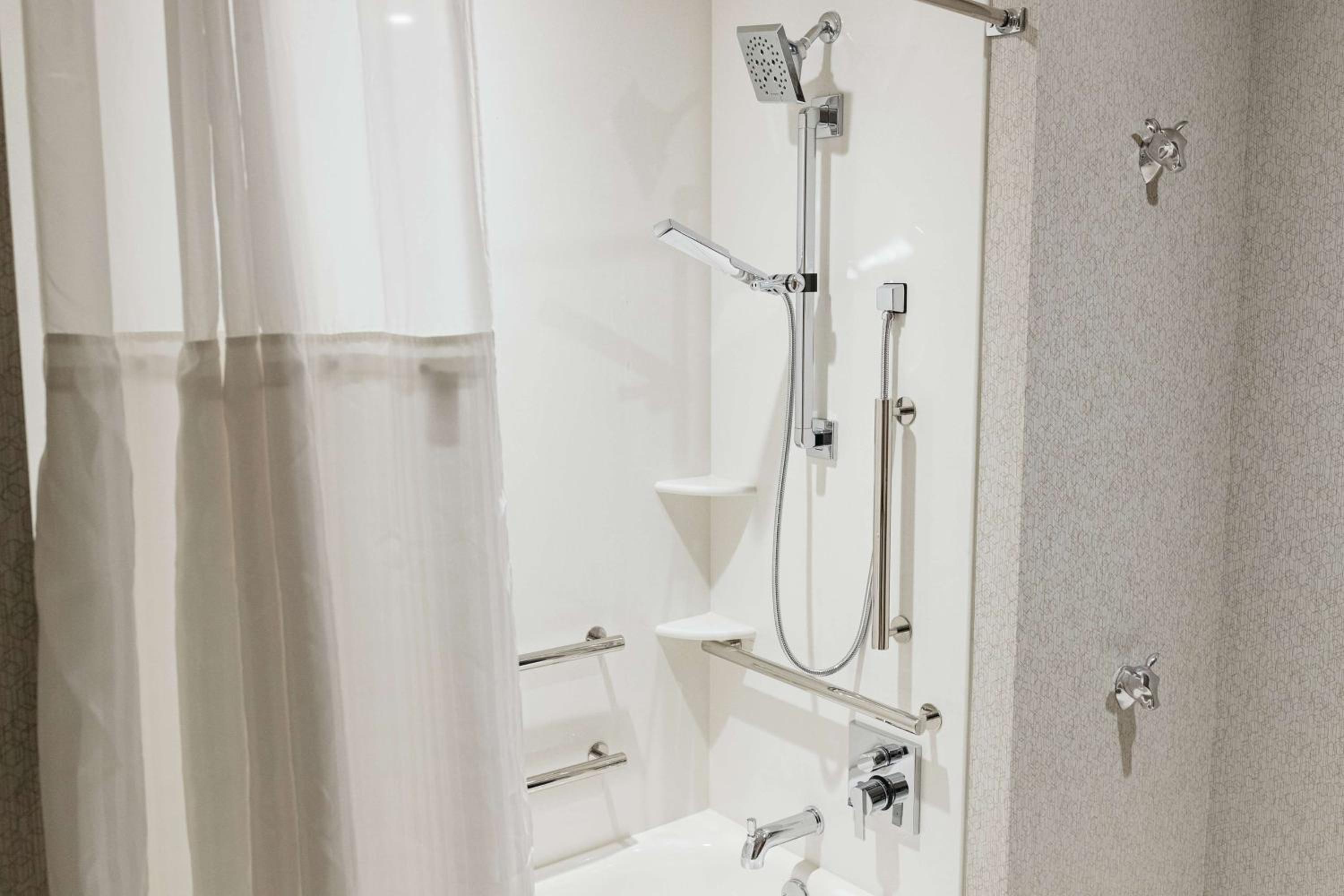 King Room - Mobility Access - Photo 2
