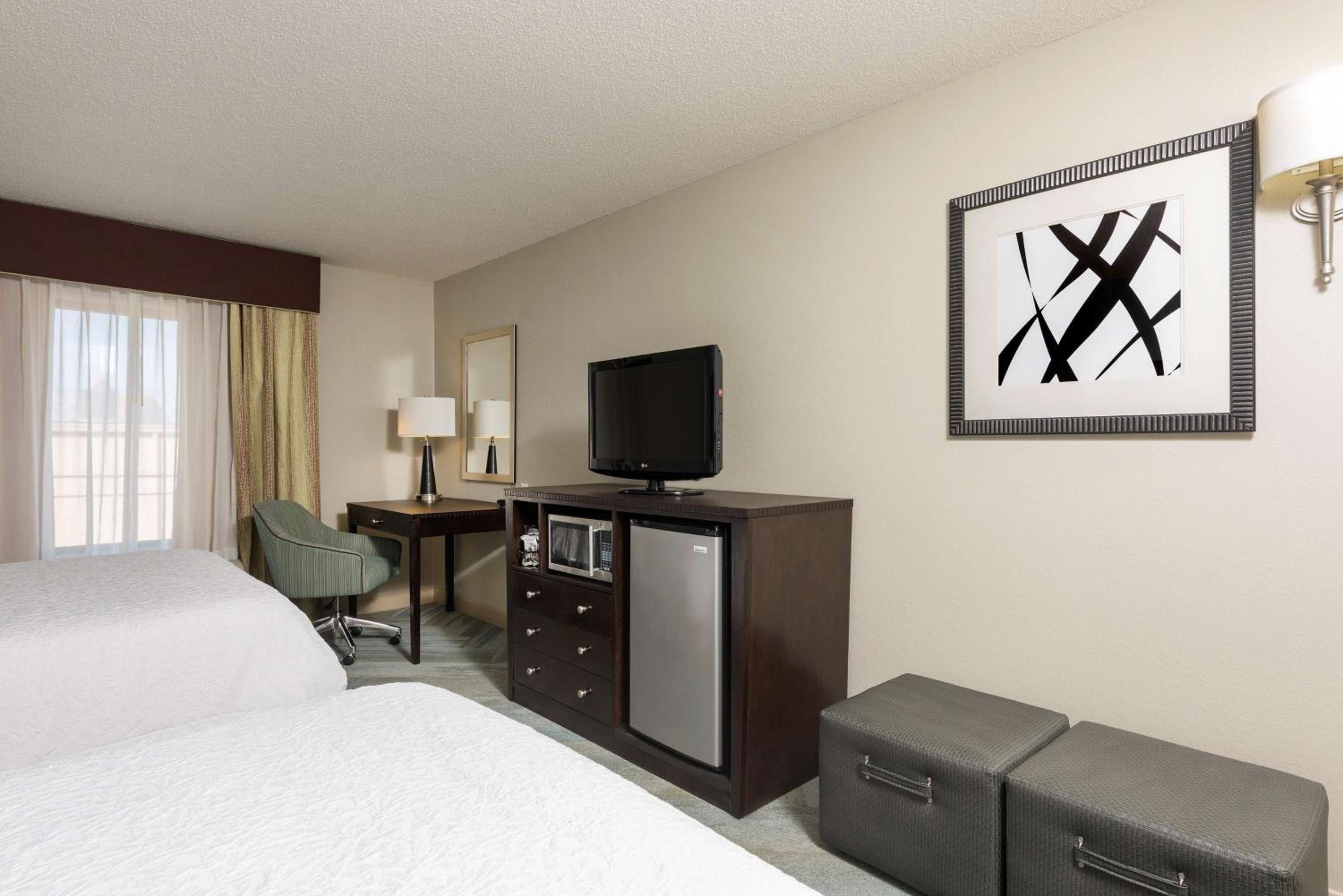 Room with Two Queen Beds - Non-Smoking - Photo 1