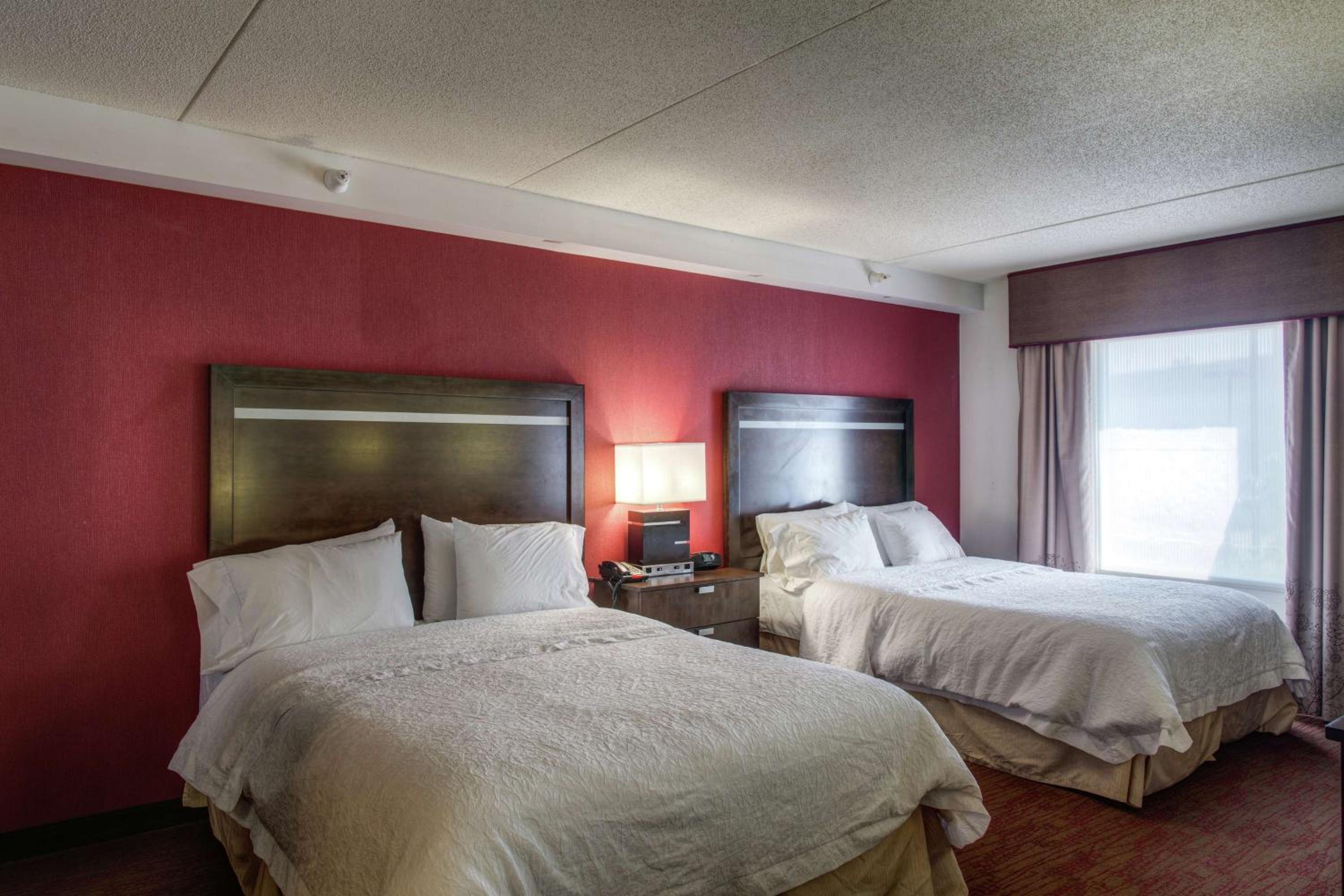 Queen Room with Two Queen Beds - Mobility and Hearing Access/Non-Smoking - Photo 5