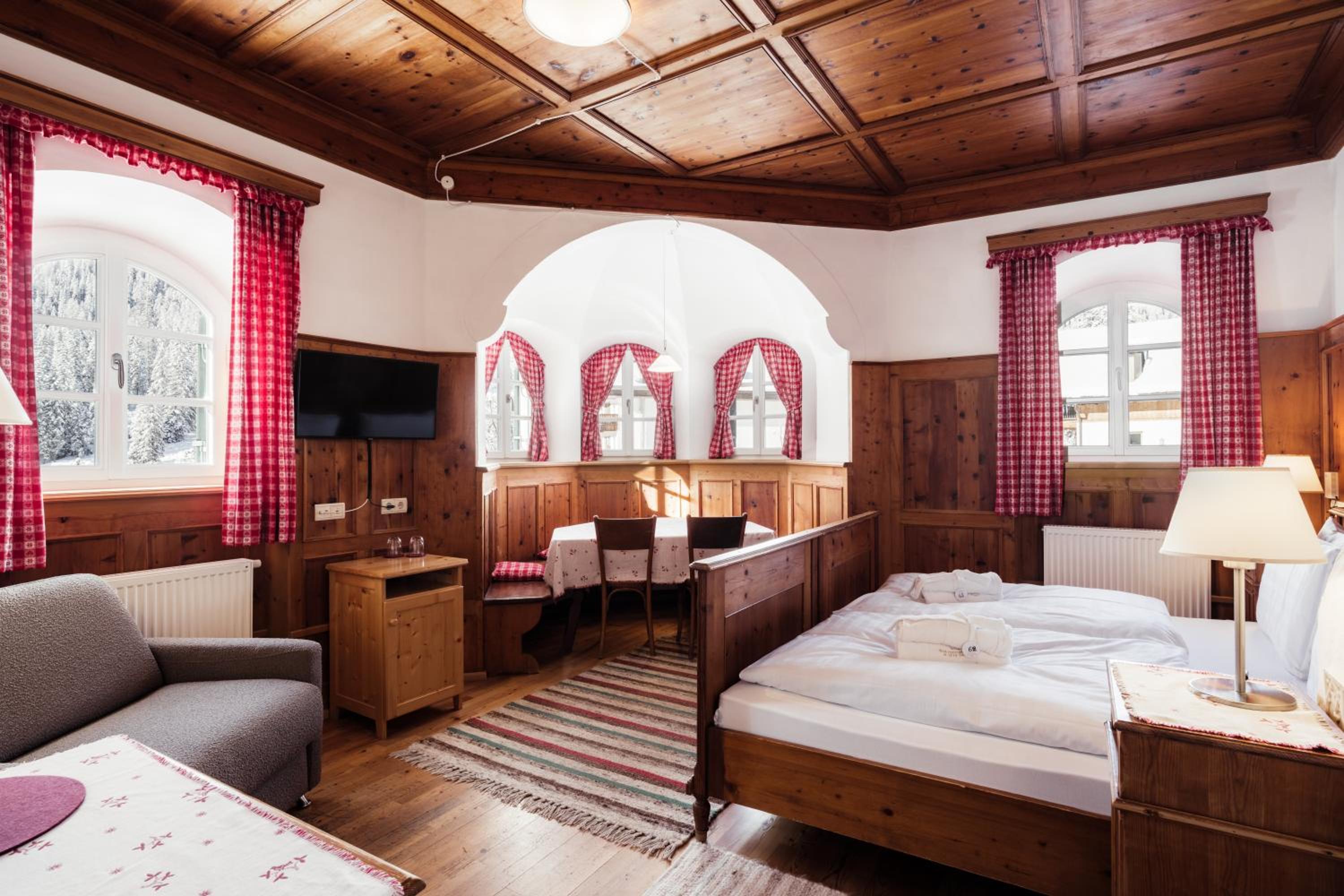 Deluxe Double Room with Bath - Annex photo 1