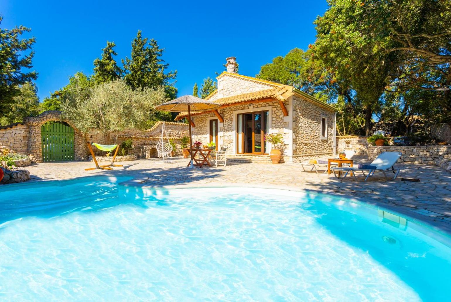  Villa With Private Pool photo 3