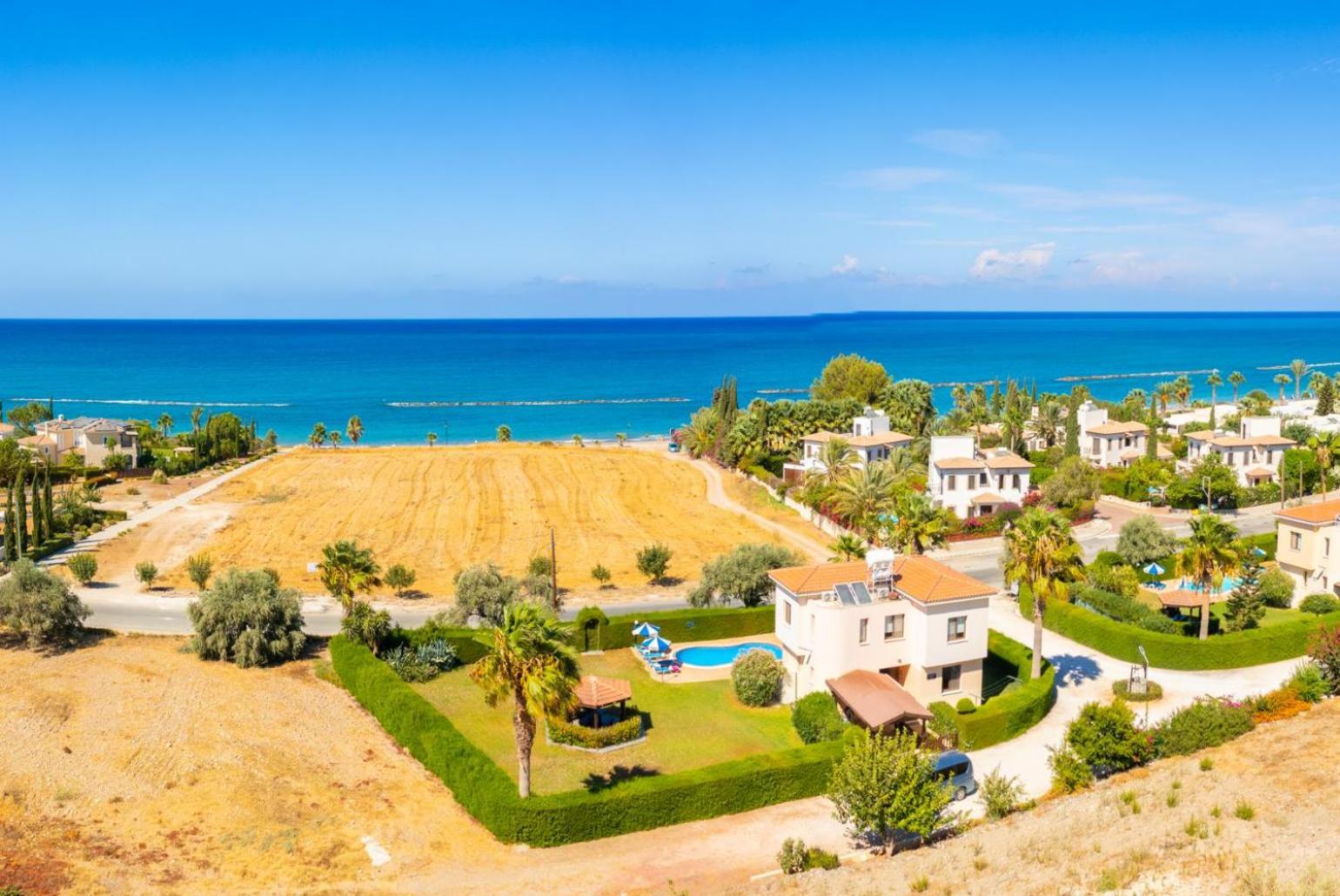  Villa With Private Pool photo 2