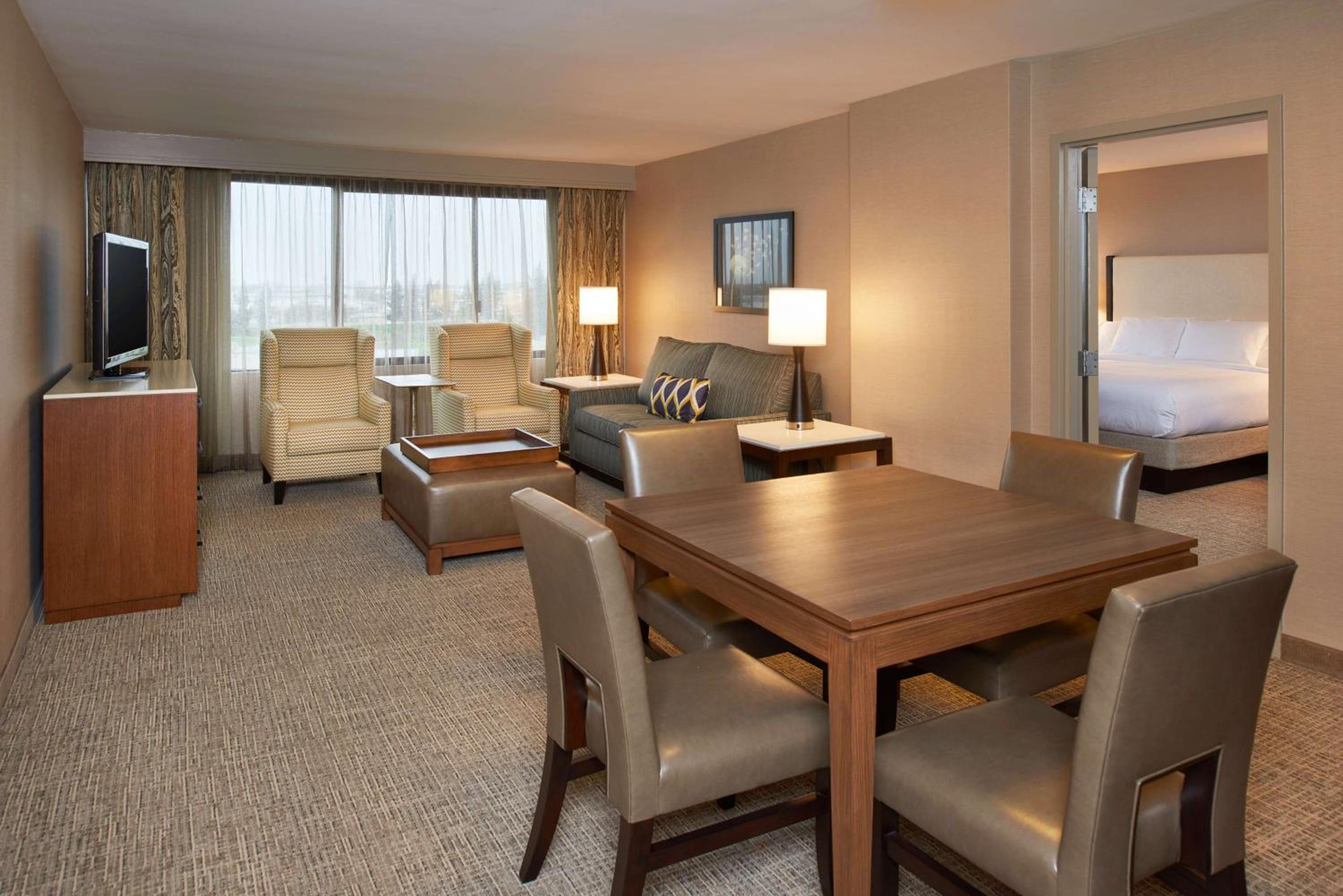 King Luxury Suite photo 2