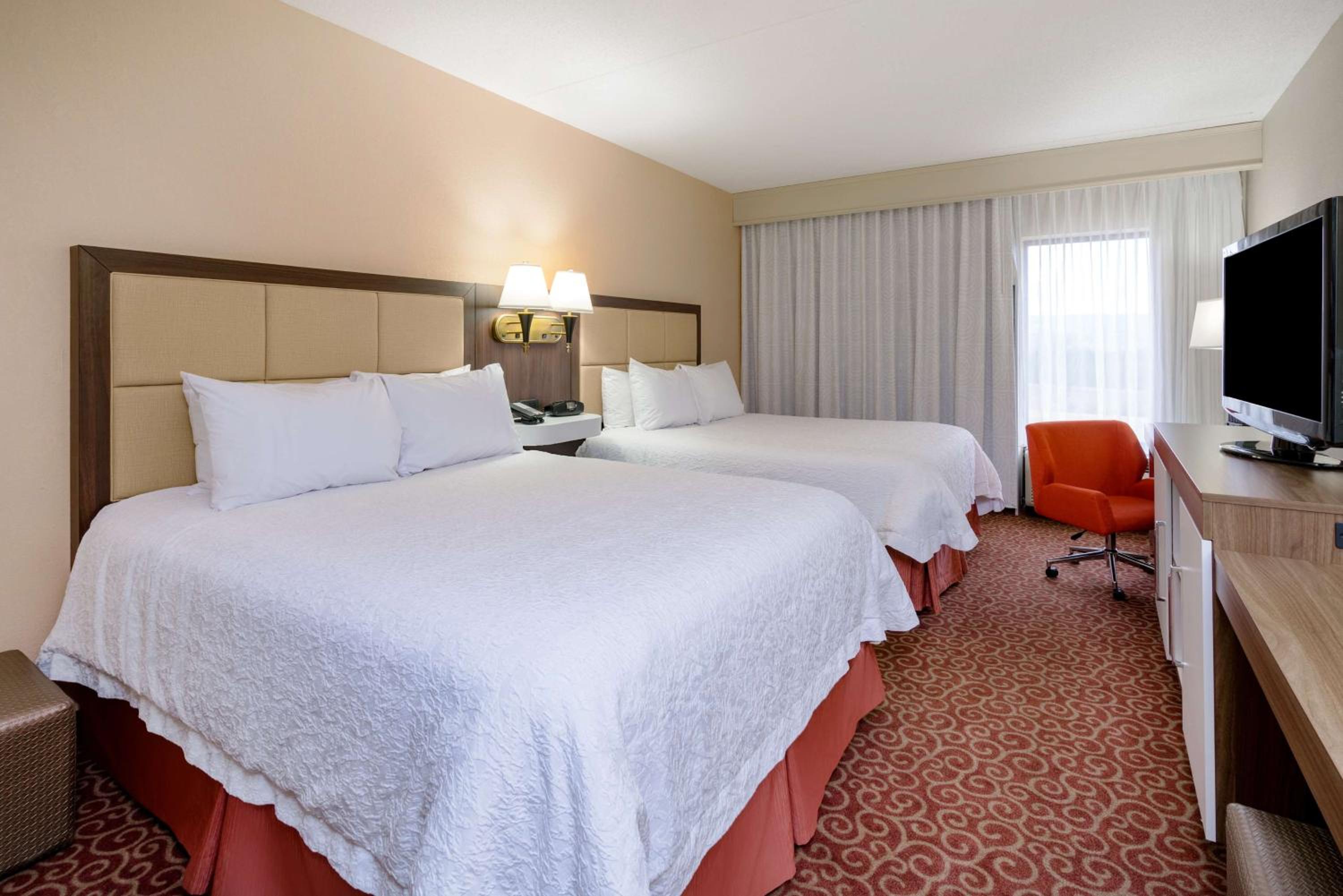 Room with Two Queen Beds - Non-Smoking - Photo 1