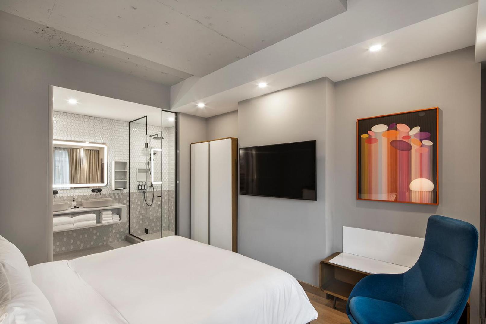 Superior King Room photo 2