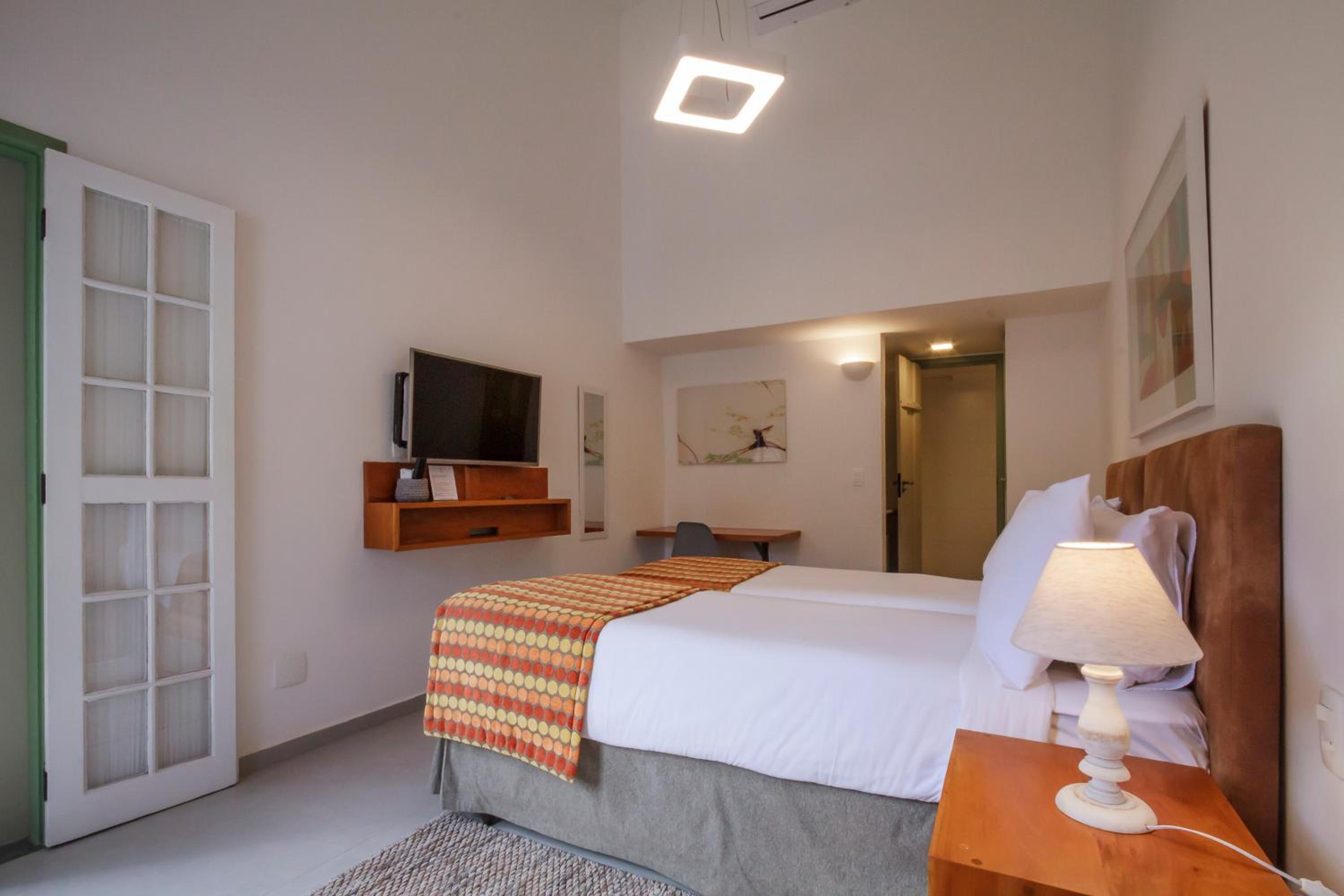 Deluxe Twin Room photo 1