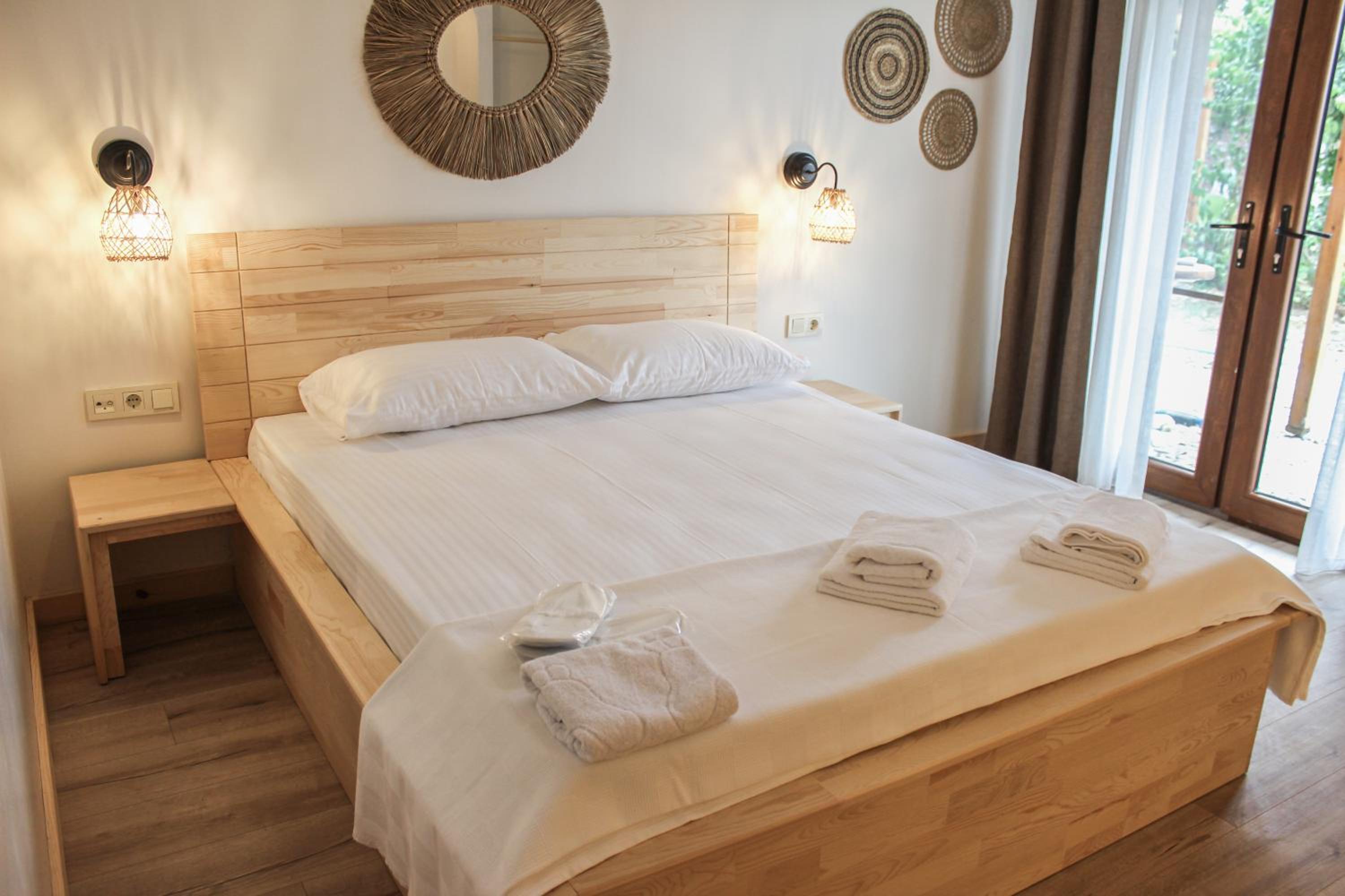 Double Room with Patio photo 1