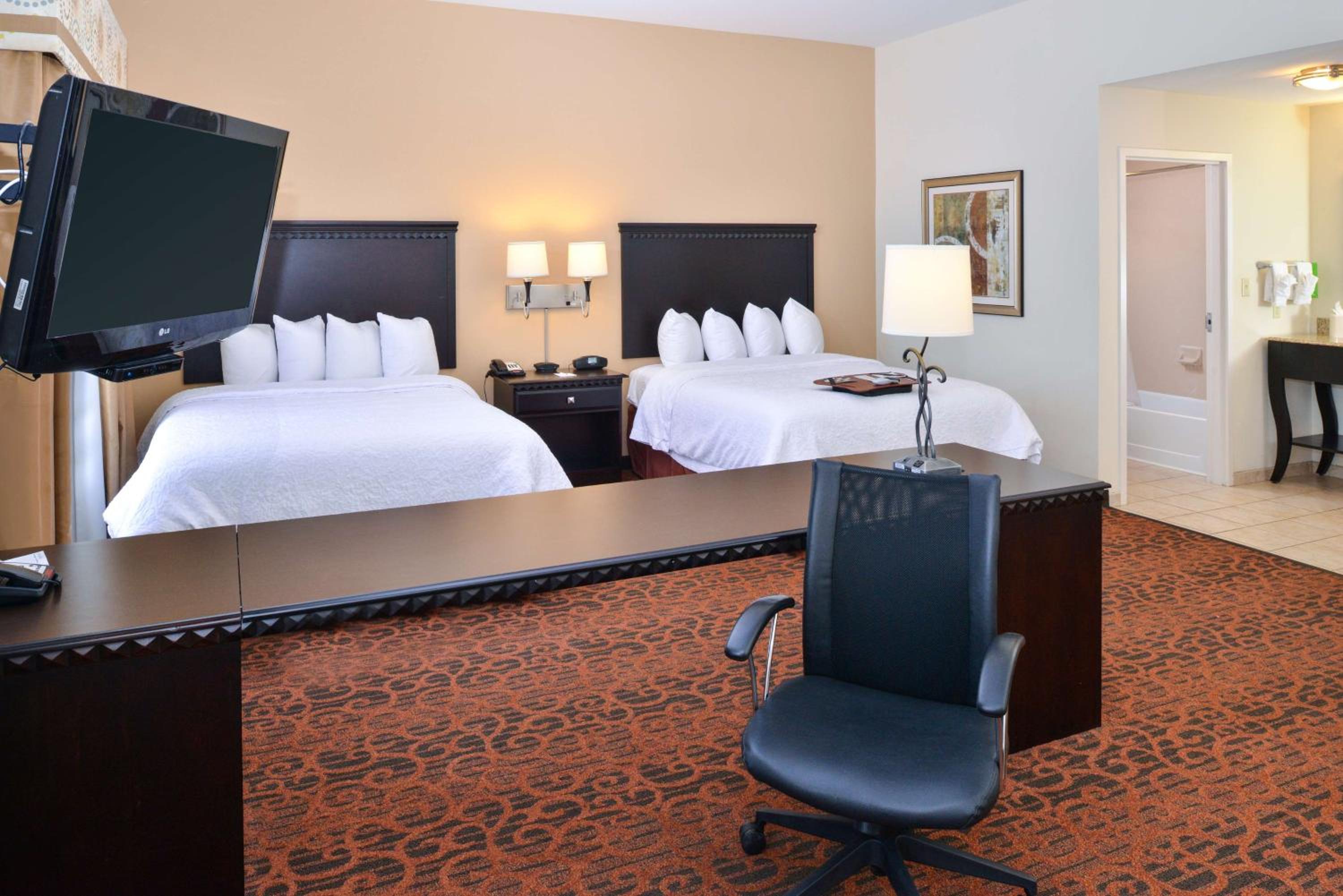 Studio Suite with Two Queen Beds - Non-Smoking - Photo 1