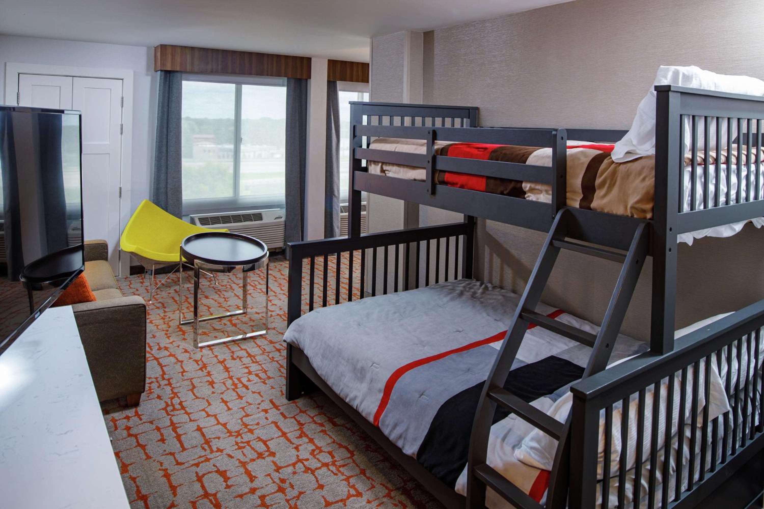 Family Suite - Photo 4