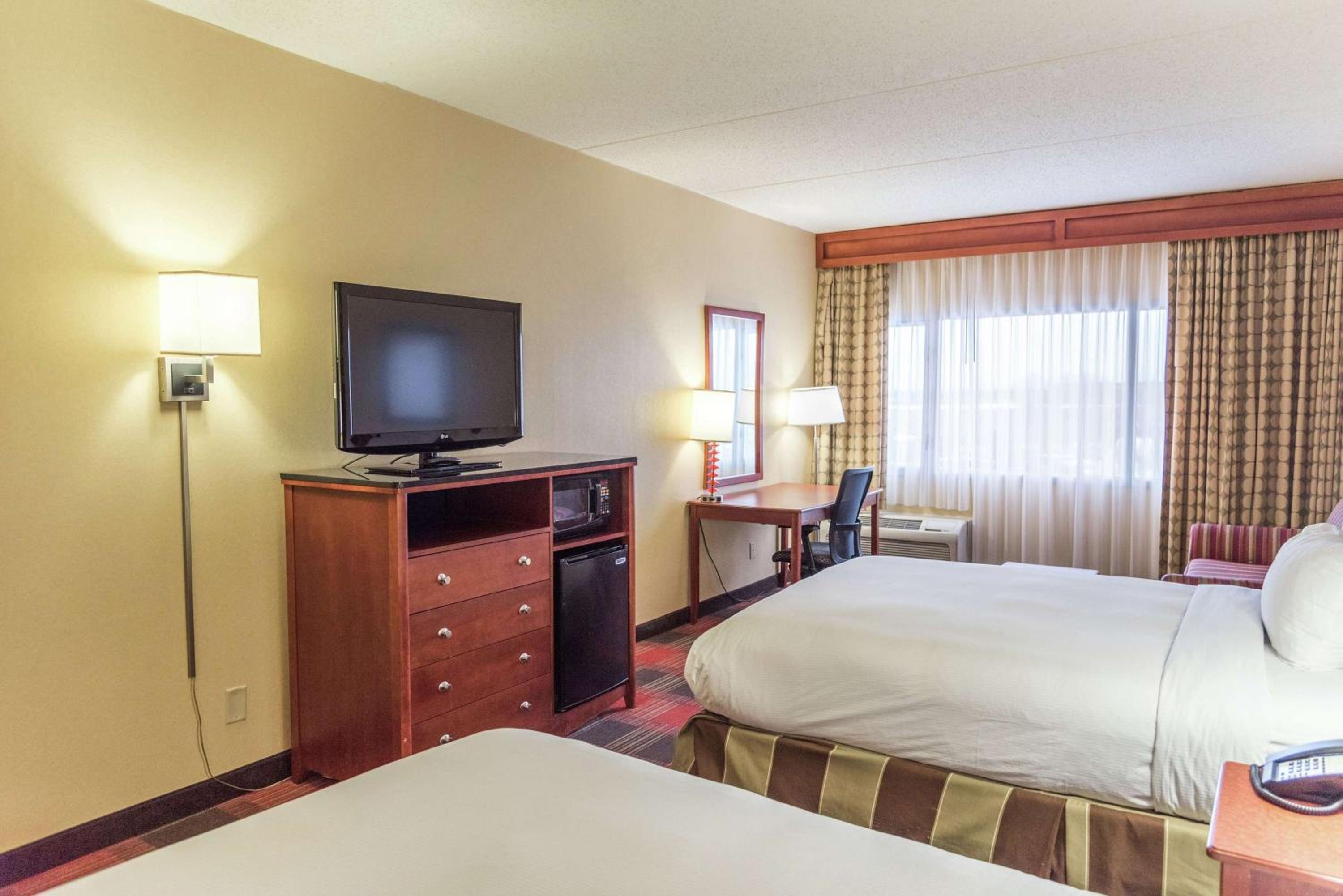 Queen Room with Two Queen Beds - Hearing Access - Photo 1