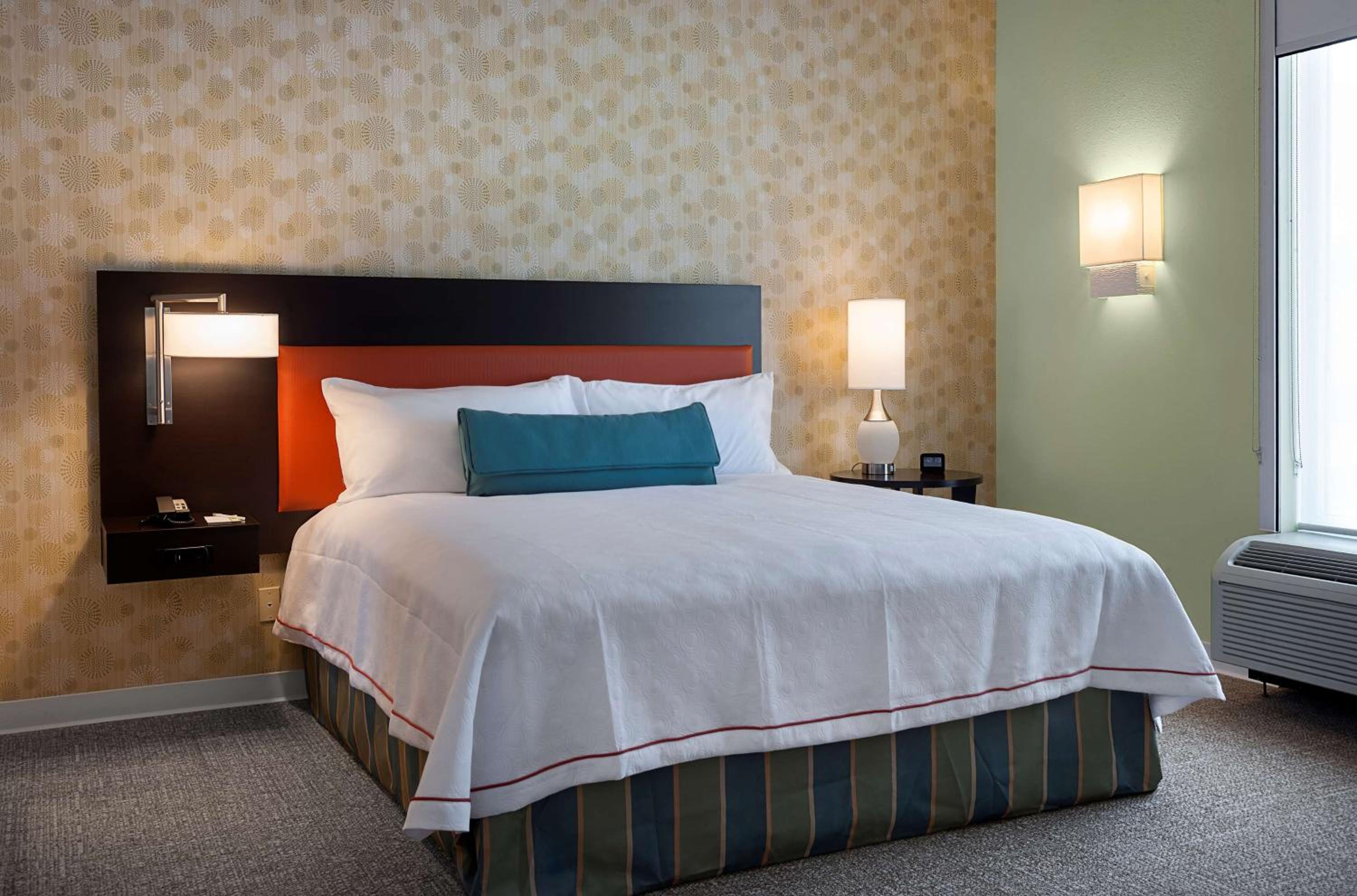 King Suite - Hearing Access/Non-Smoking