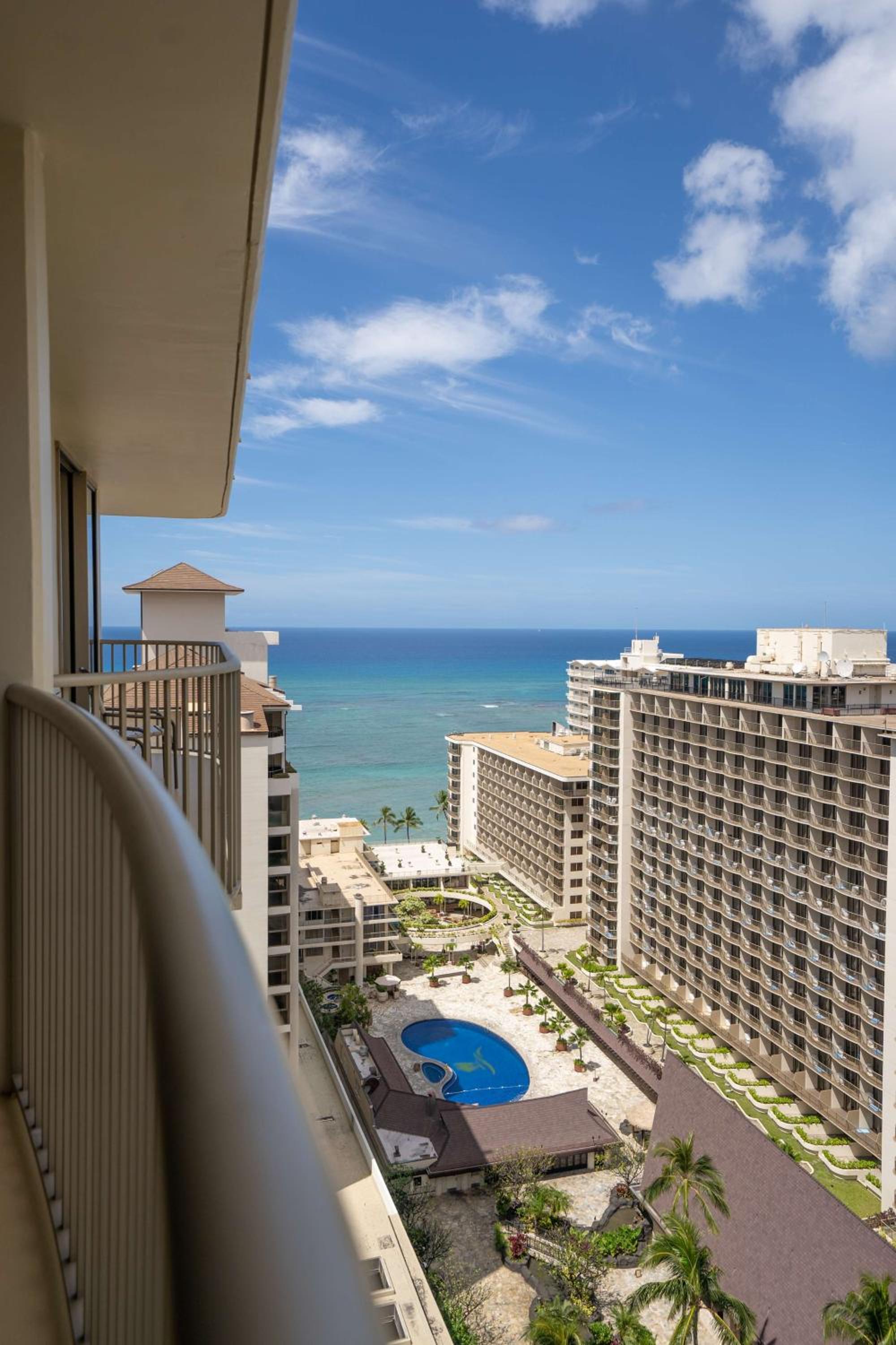 King Suite with Ocean View - Photo 9