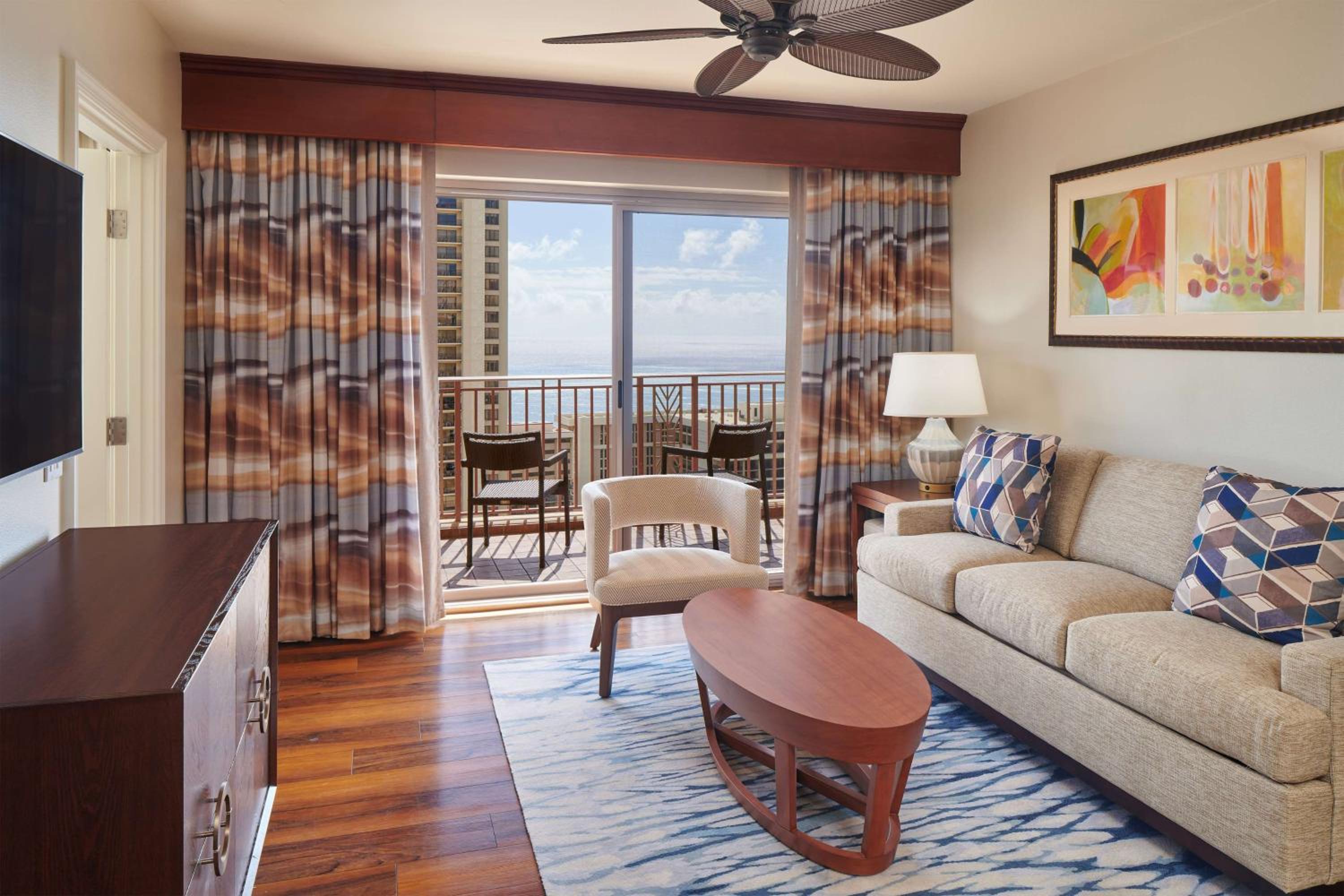 One-Bedroom King Suite with Ocean View