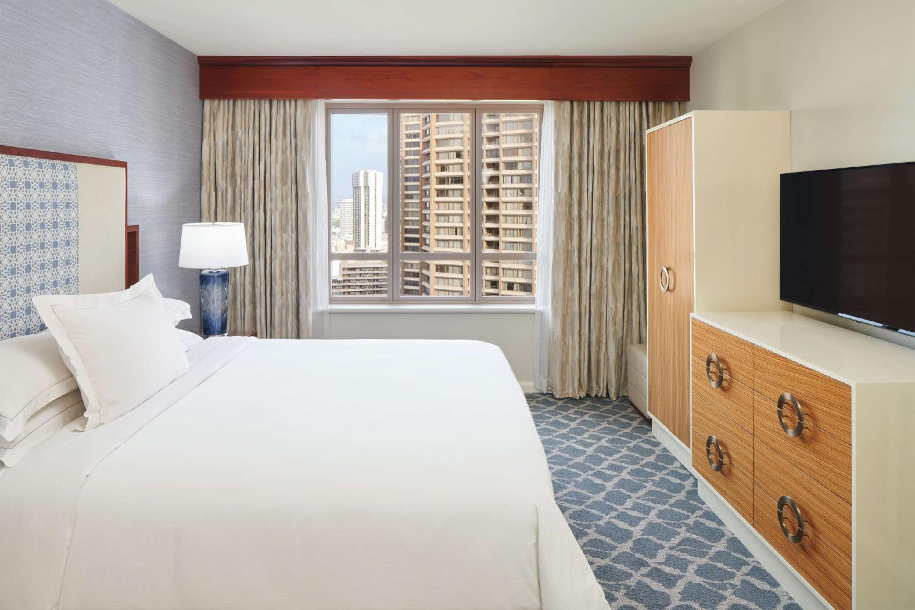 Two-Bedroom Suite with Partial Ocean View