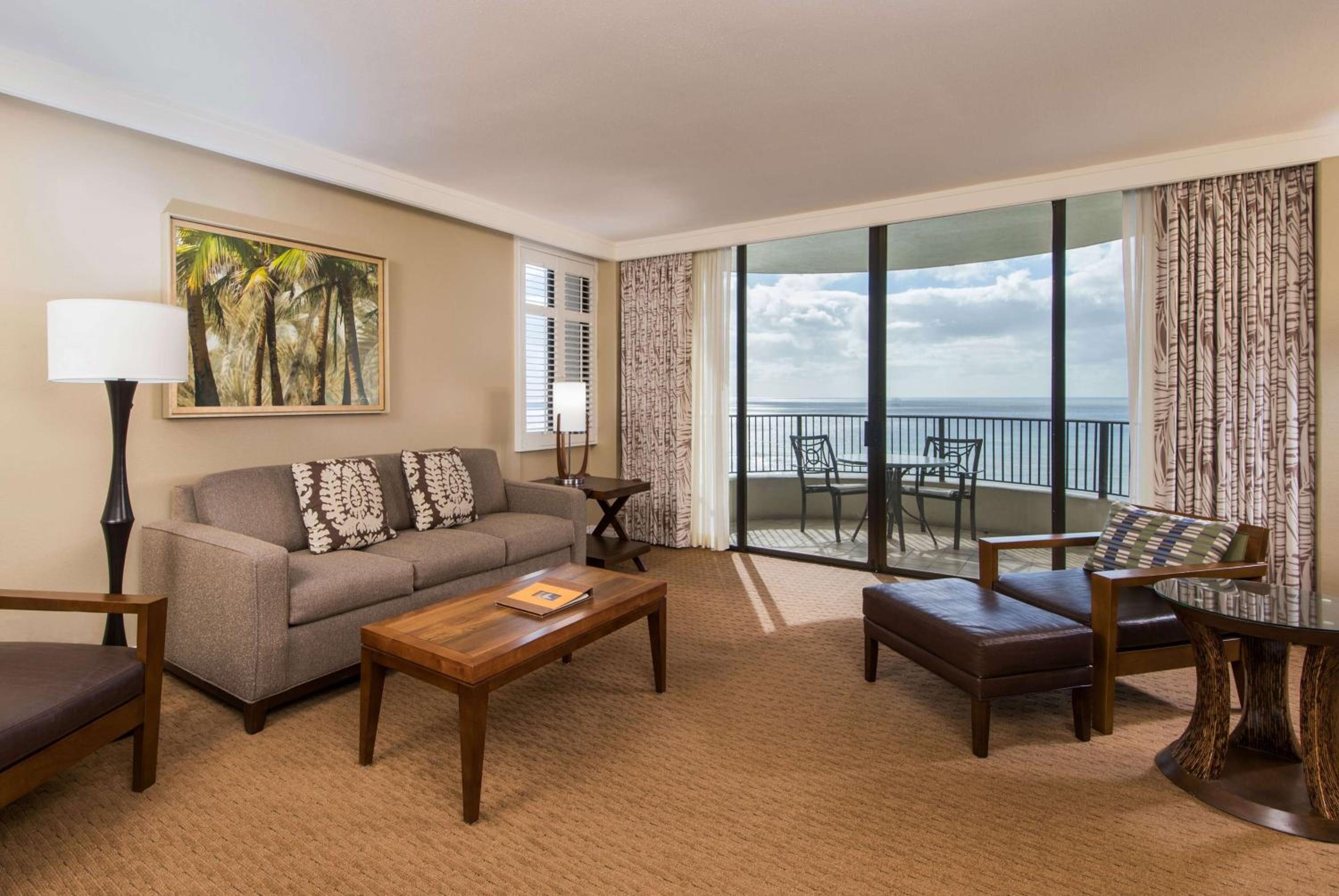 Two-Bedroom Oceanfront Suite - Lagoon Tower - Photo 3