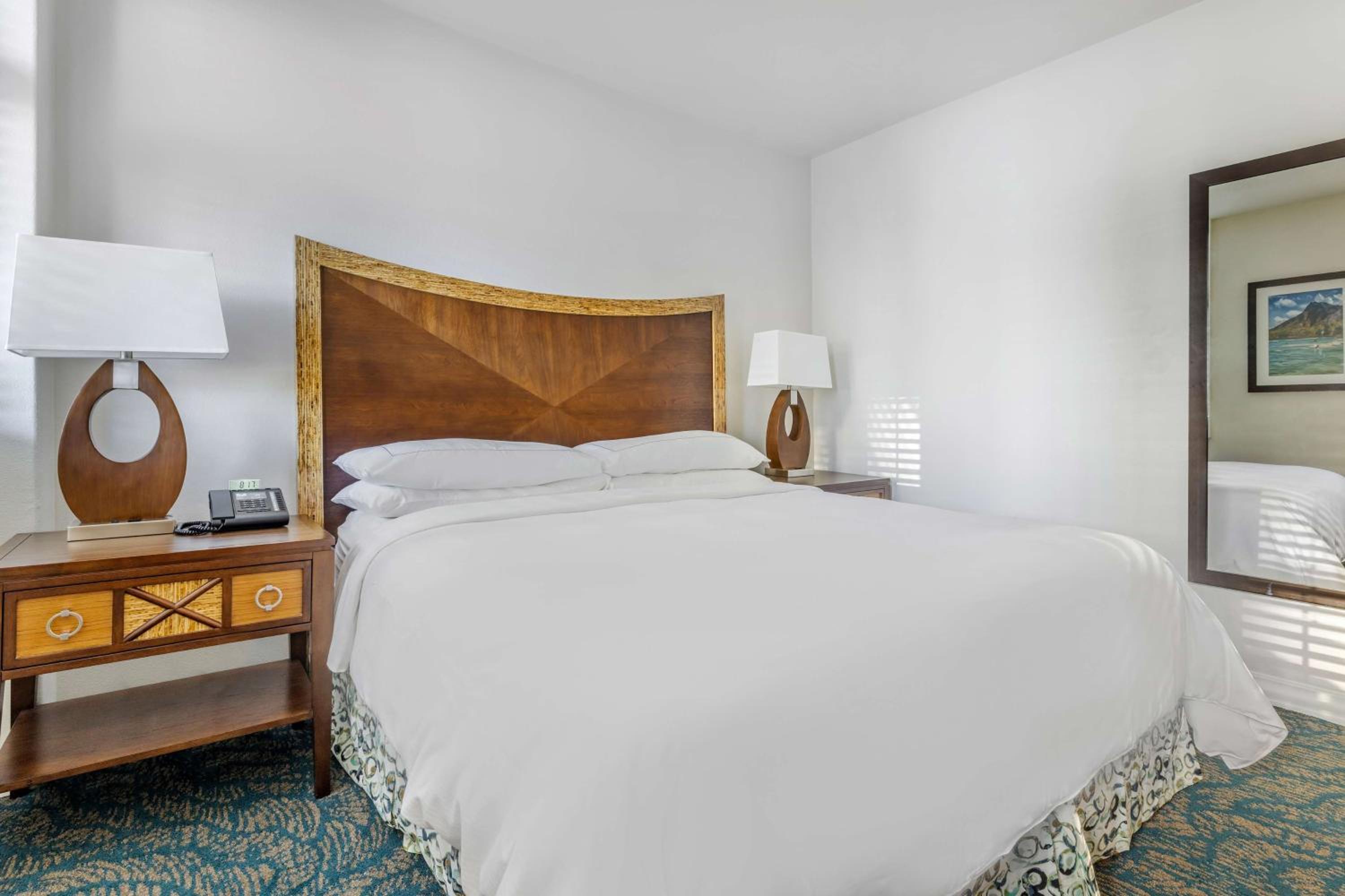 One-Bedroom King Suite with Sofa Bed and View - Lagoon Tower - Photo 3
