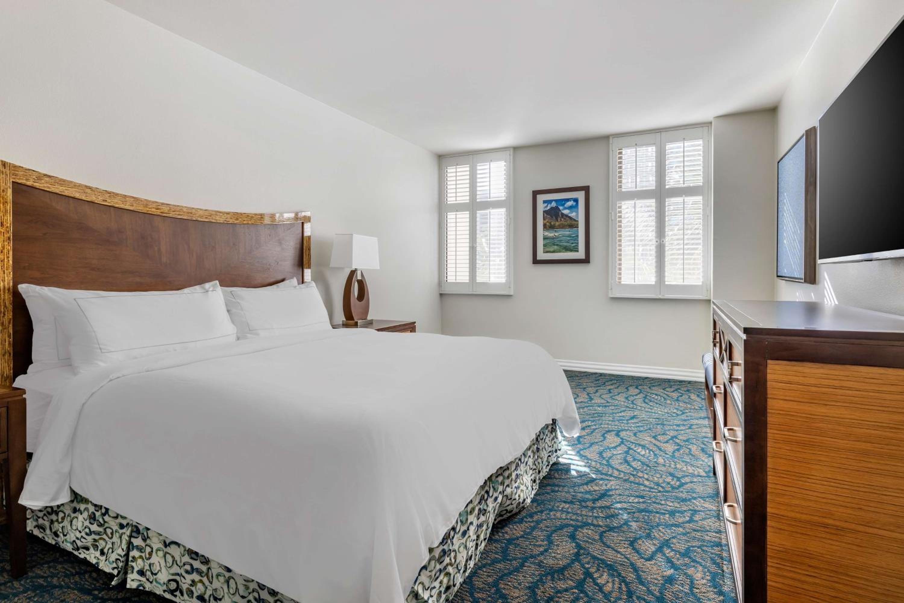 Two-Bedroom Oceanfront Suite - Lagoon Tower - Photo 4