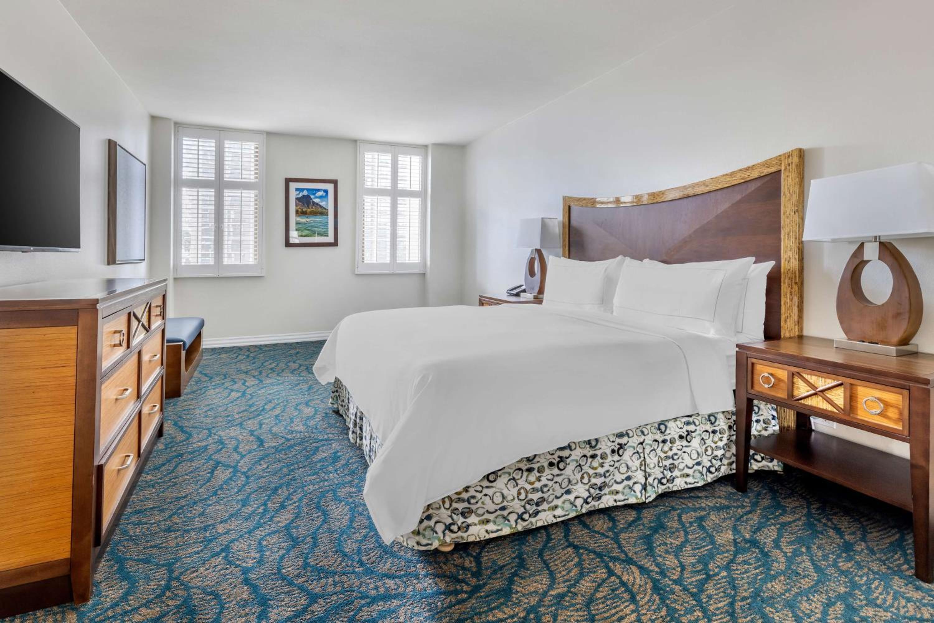 Two-Bedroom Suite with Sofa Bed and Ocean View - Lagoon Tower - Photo 5