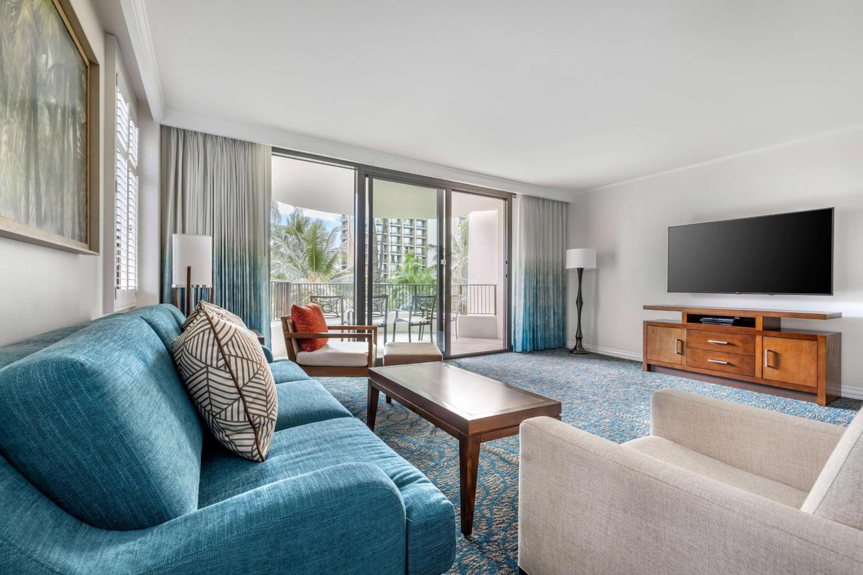 Two-Bedroom Suite with View - Lagoon Tower - Photo 3