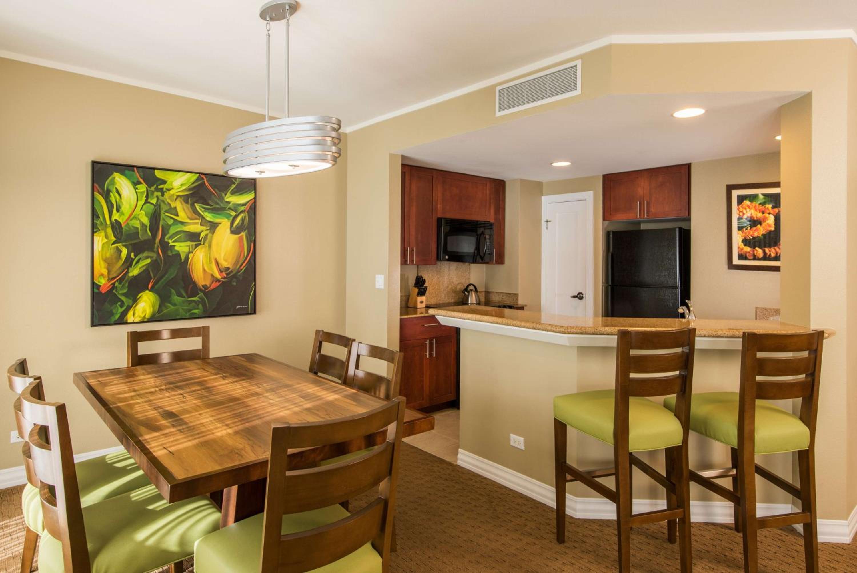 Two-Bedroom Oceanfront Suite - Lagoon Tower - Photo 11