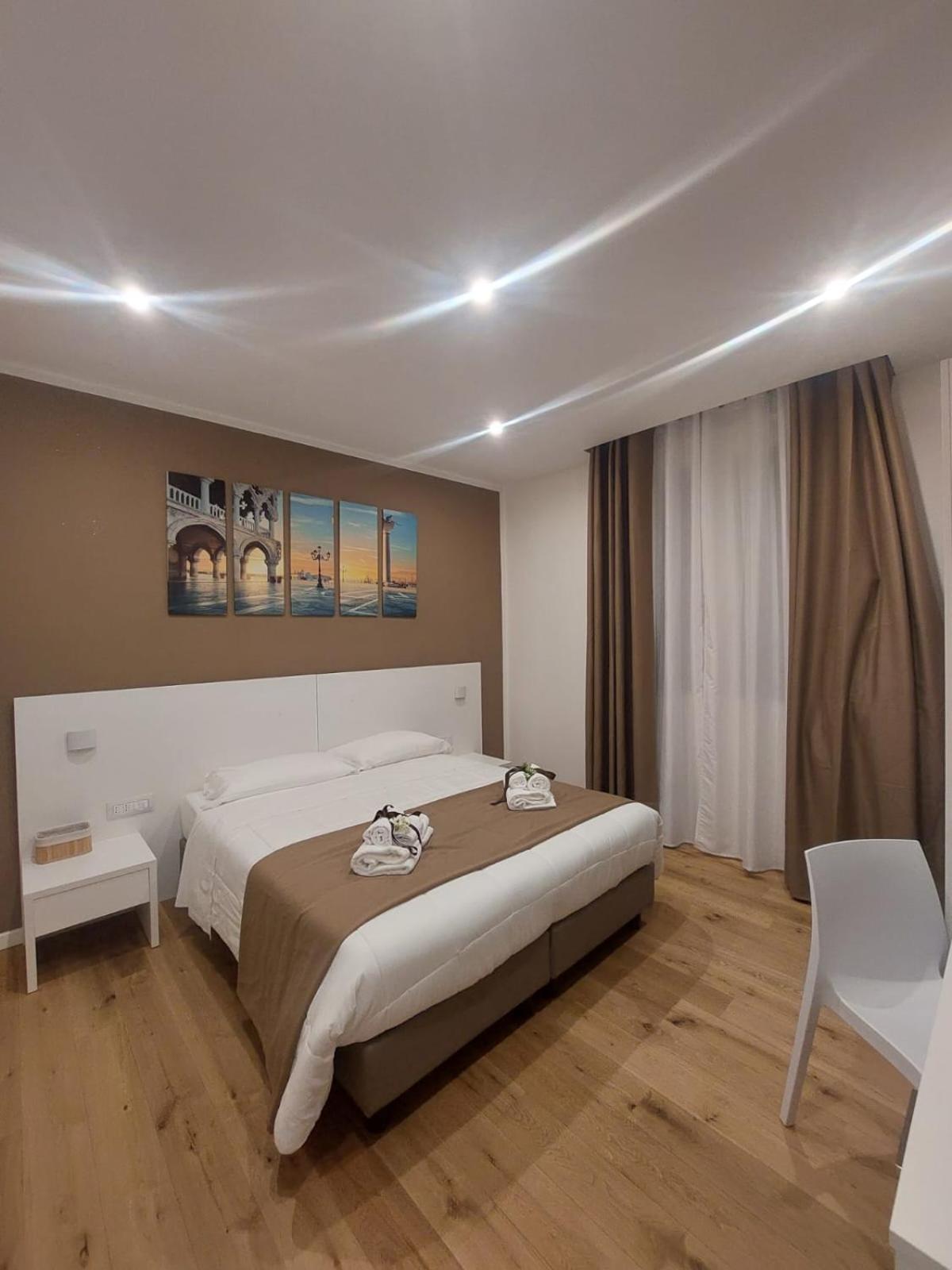 Double or Twin Room with Private Bathroom