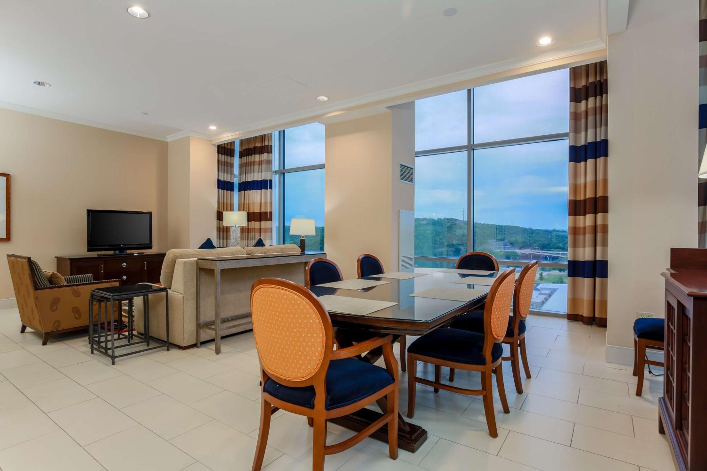 One-Bedroom Presidential King Condo