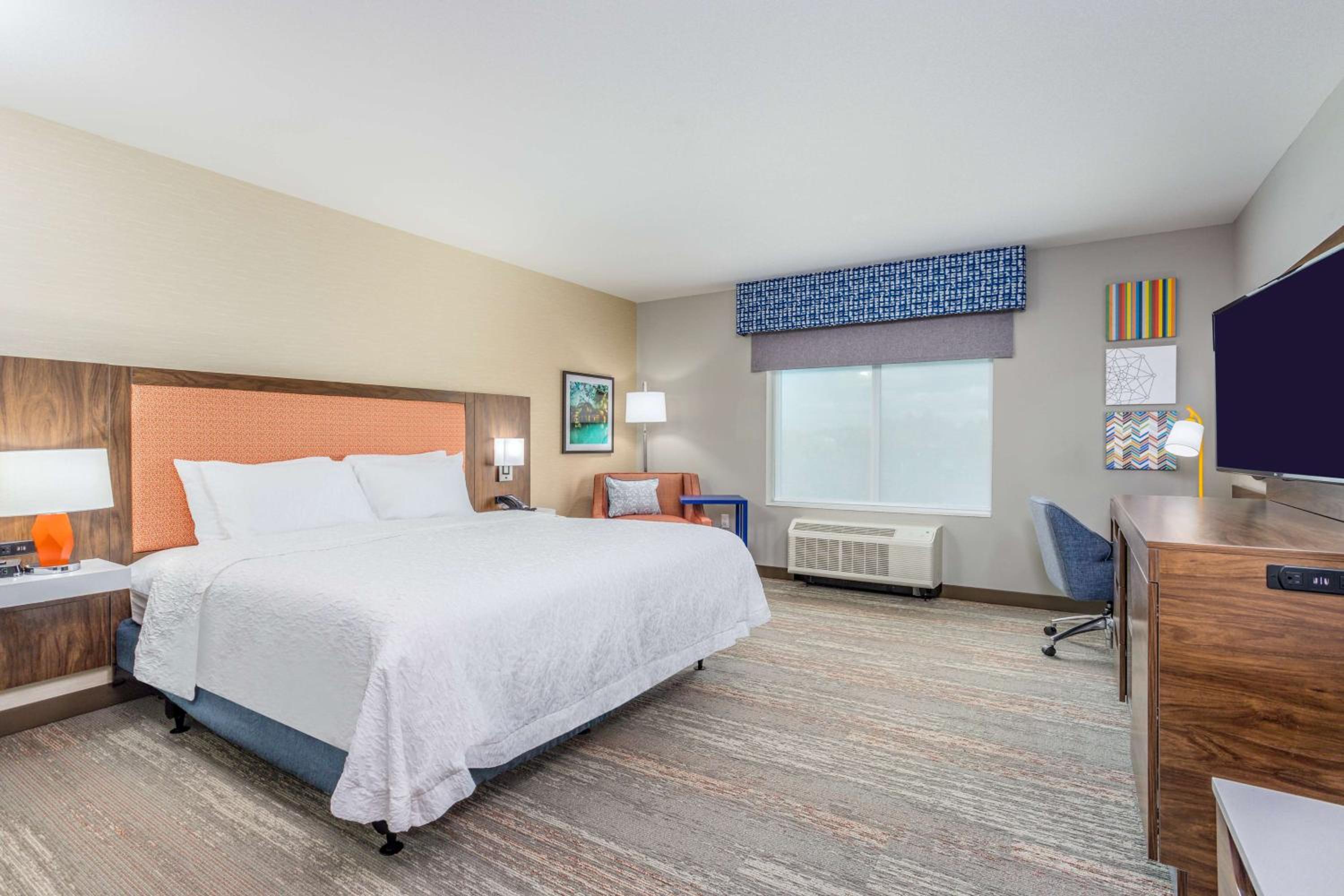 King Room - Mobility Access/Non-Smoking - Photo 4