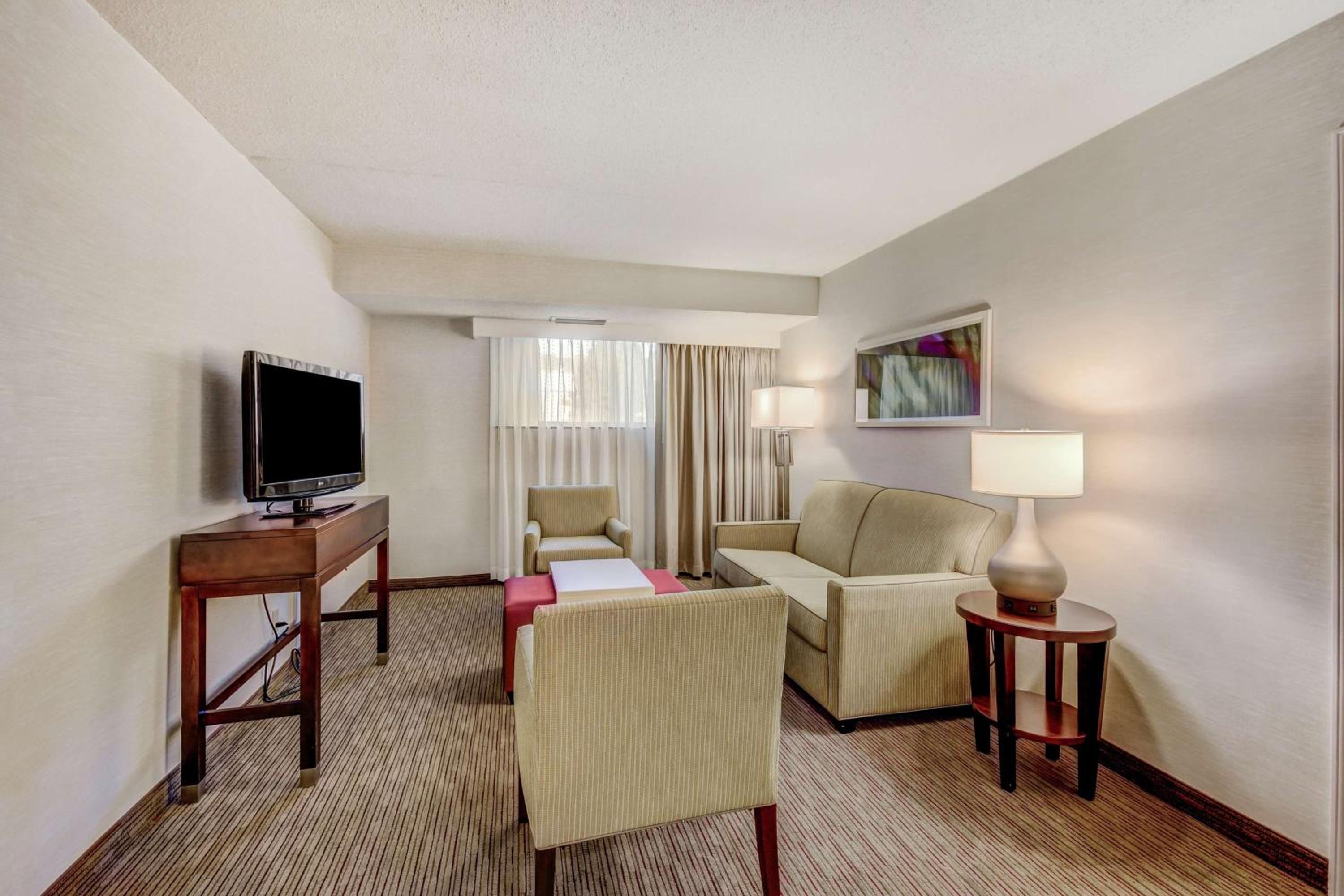 Two-Bedroom King Suite - Non-Smoking photo 1