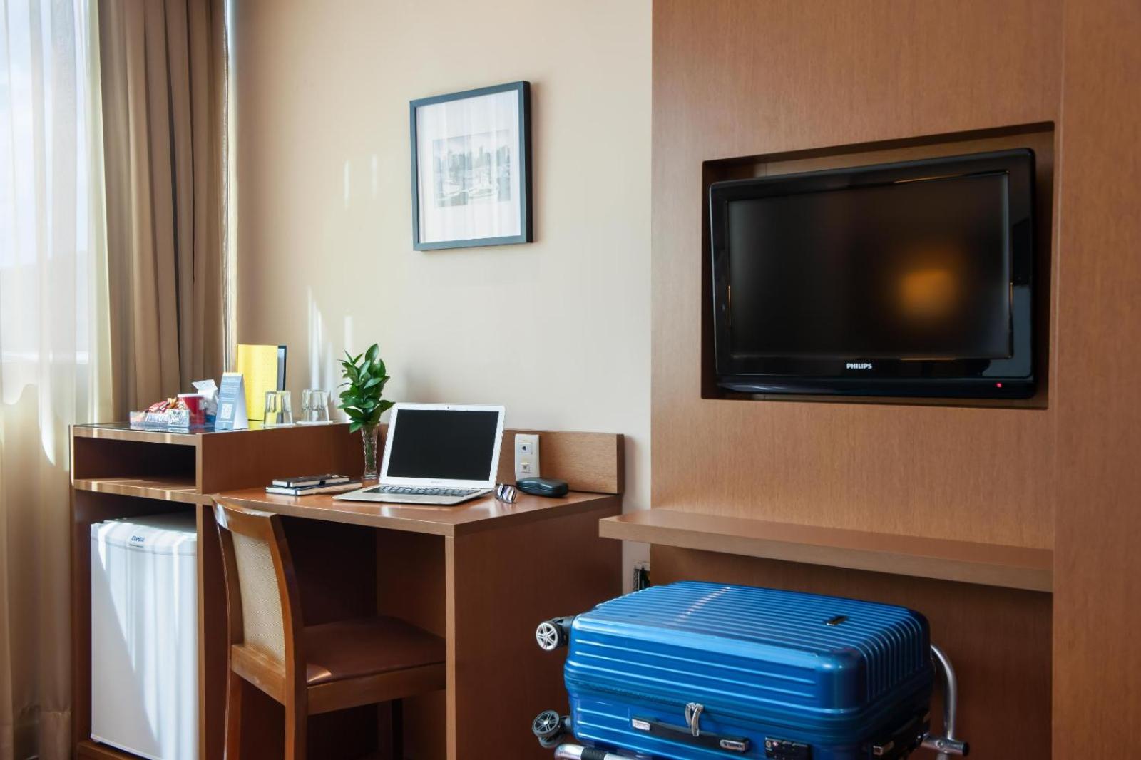 Standard Double Room - Photo 3
