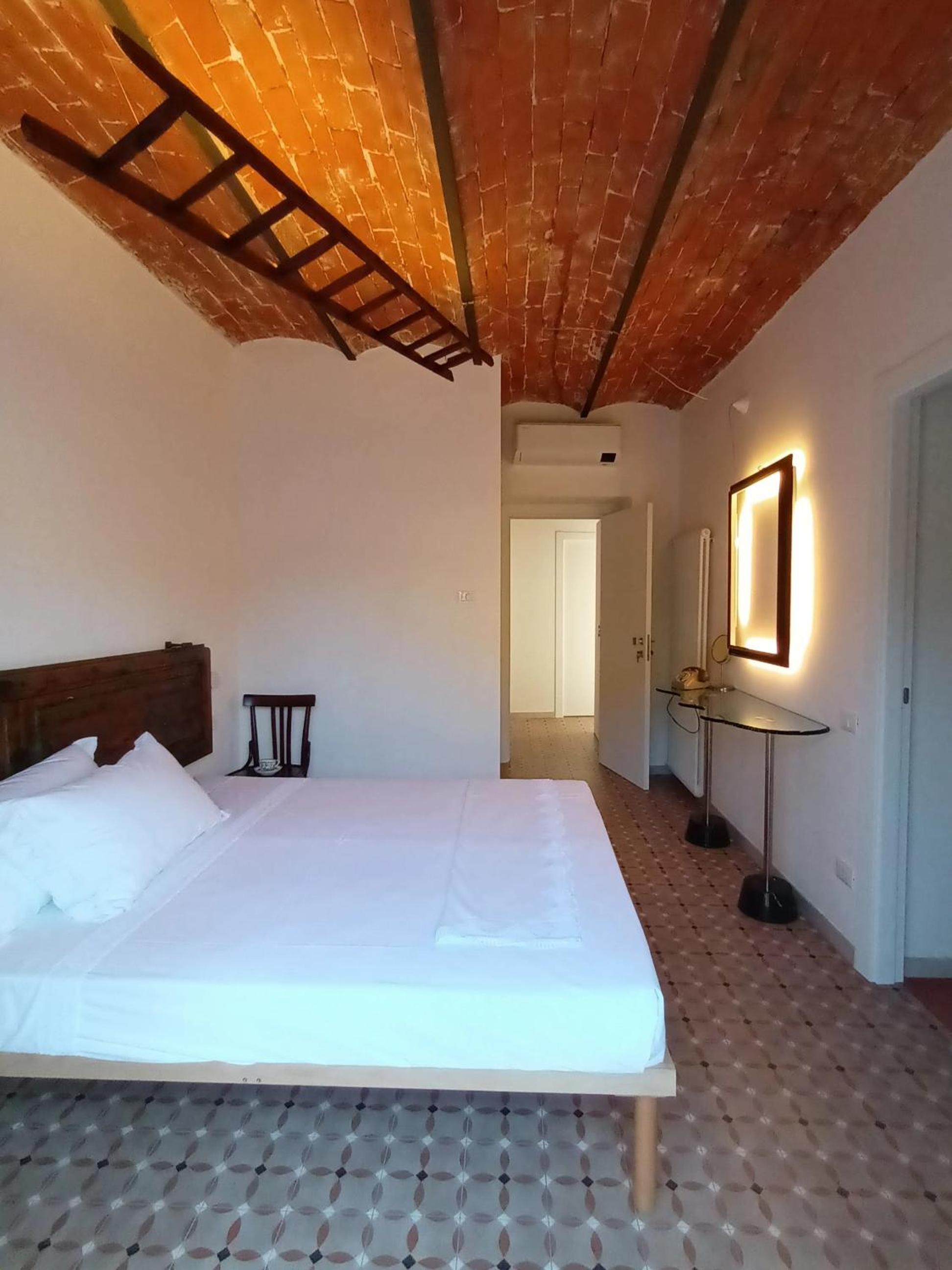 Double Room with Balcony photo 1