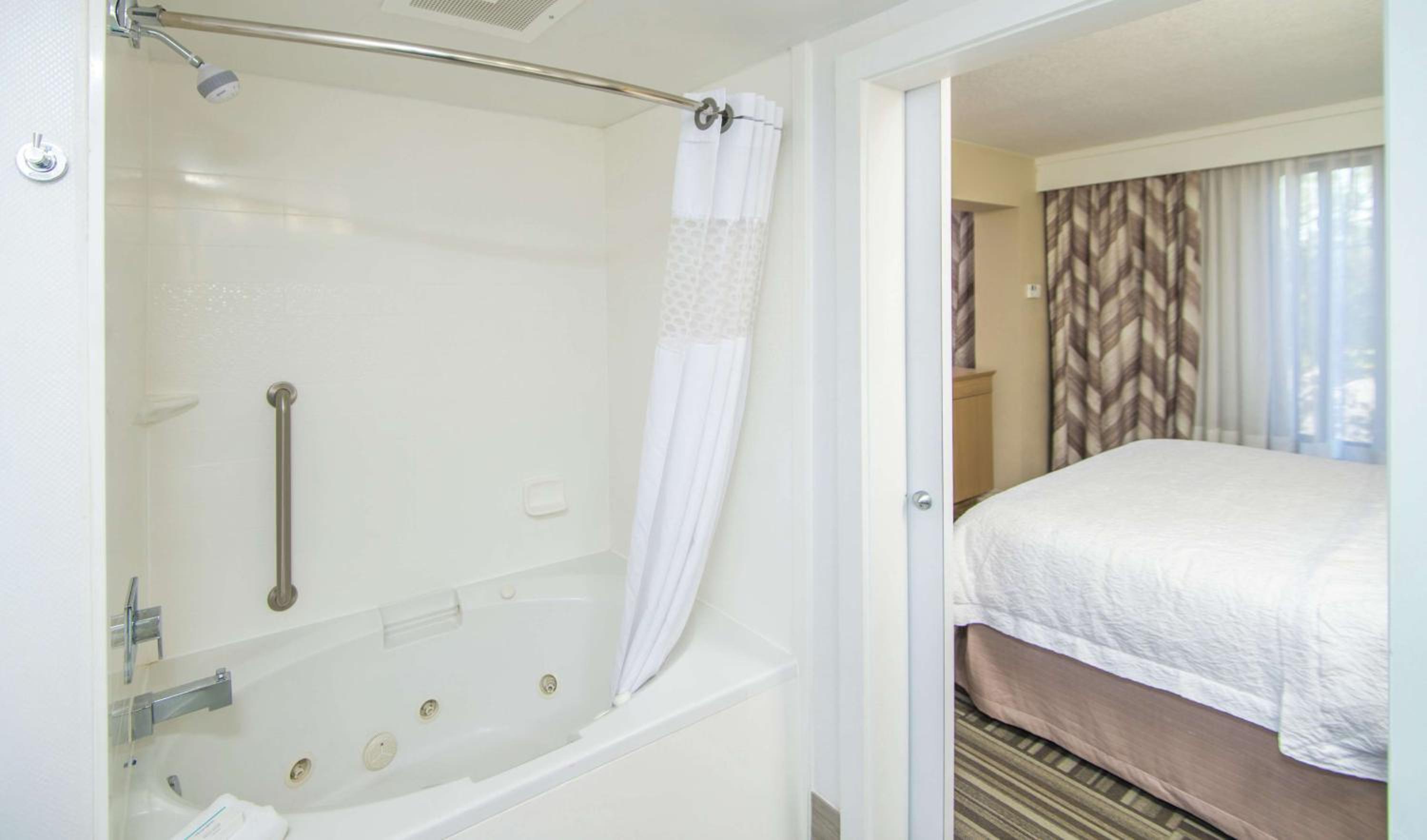 King Studio Suite - Non Smoking - Photo 5