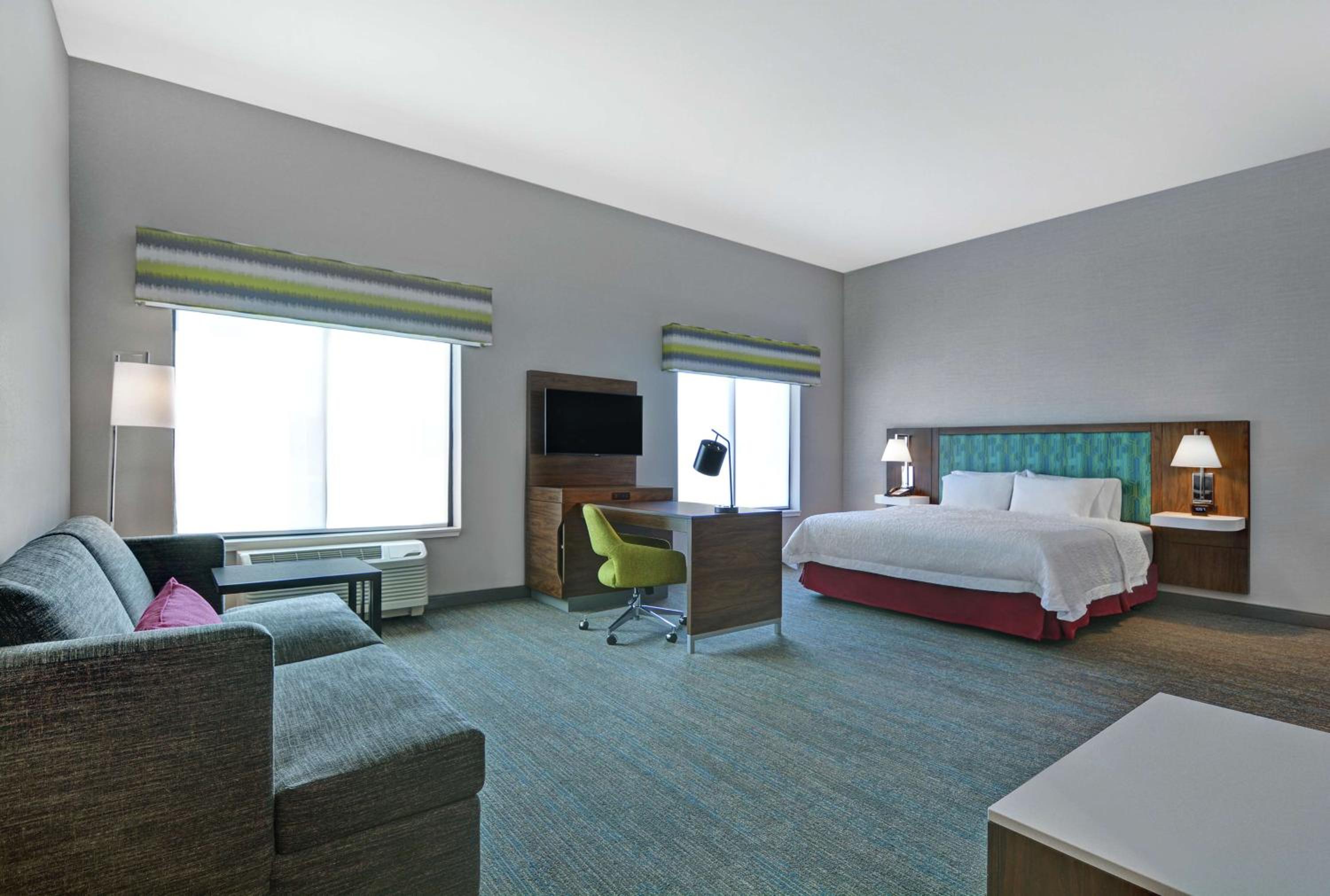 King Studio Suite - Non-Smoking - Photo 1