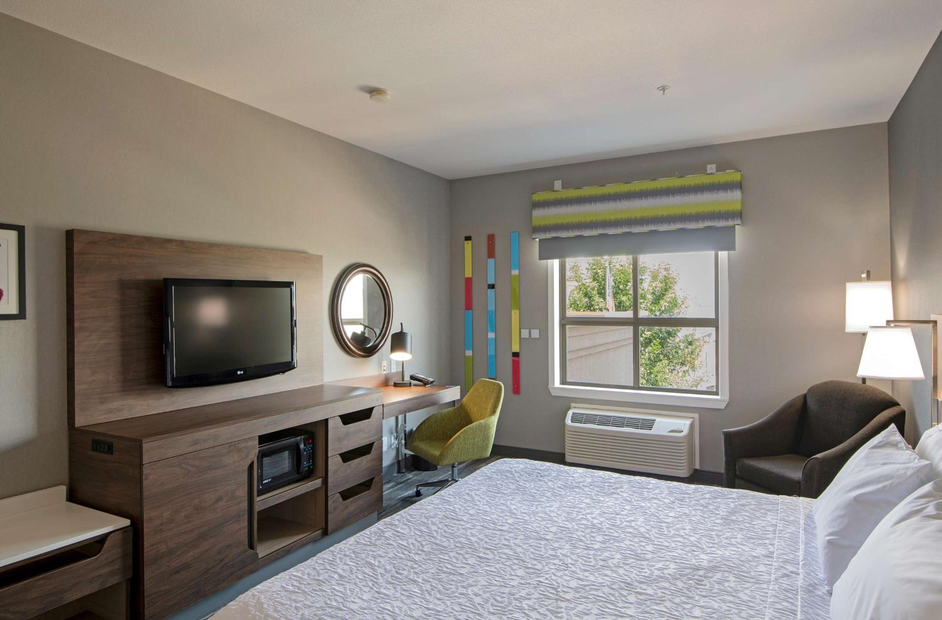 King Room - Disability Access/Non-Smoking photo 1