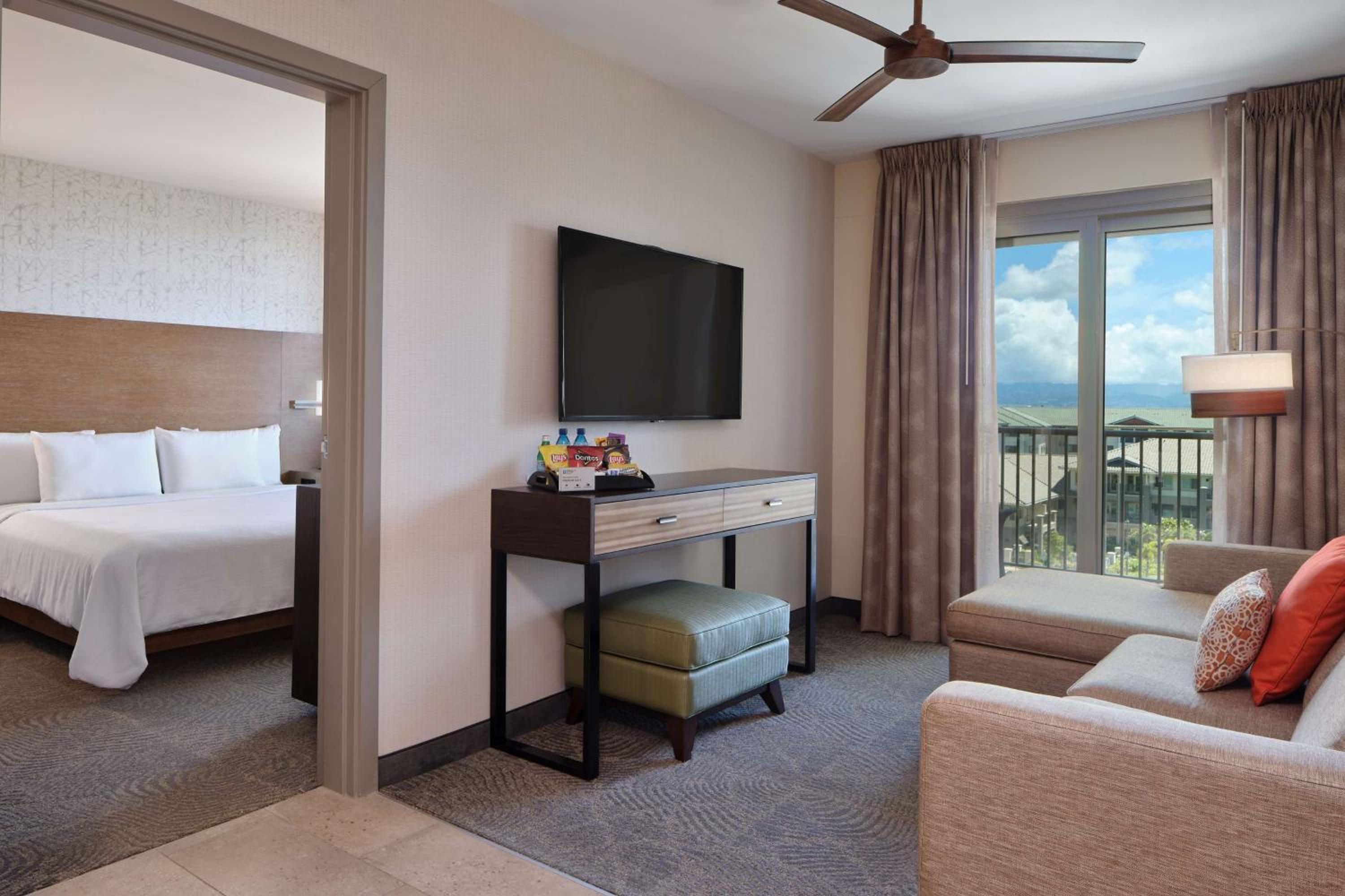 One-Bedroom Suite with Two Queen Beds and Balcony